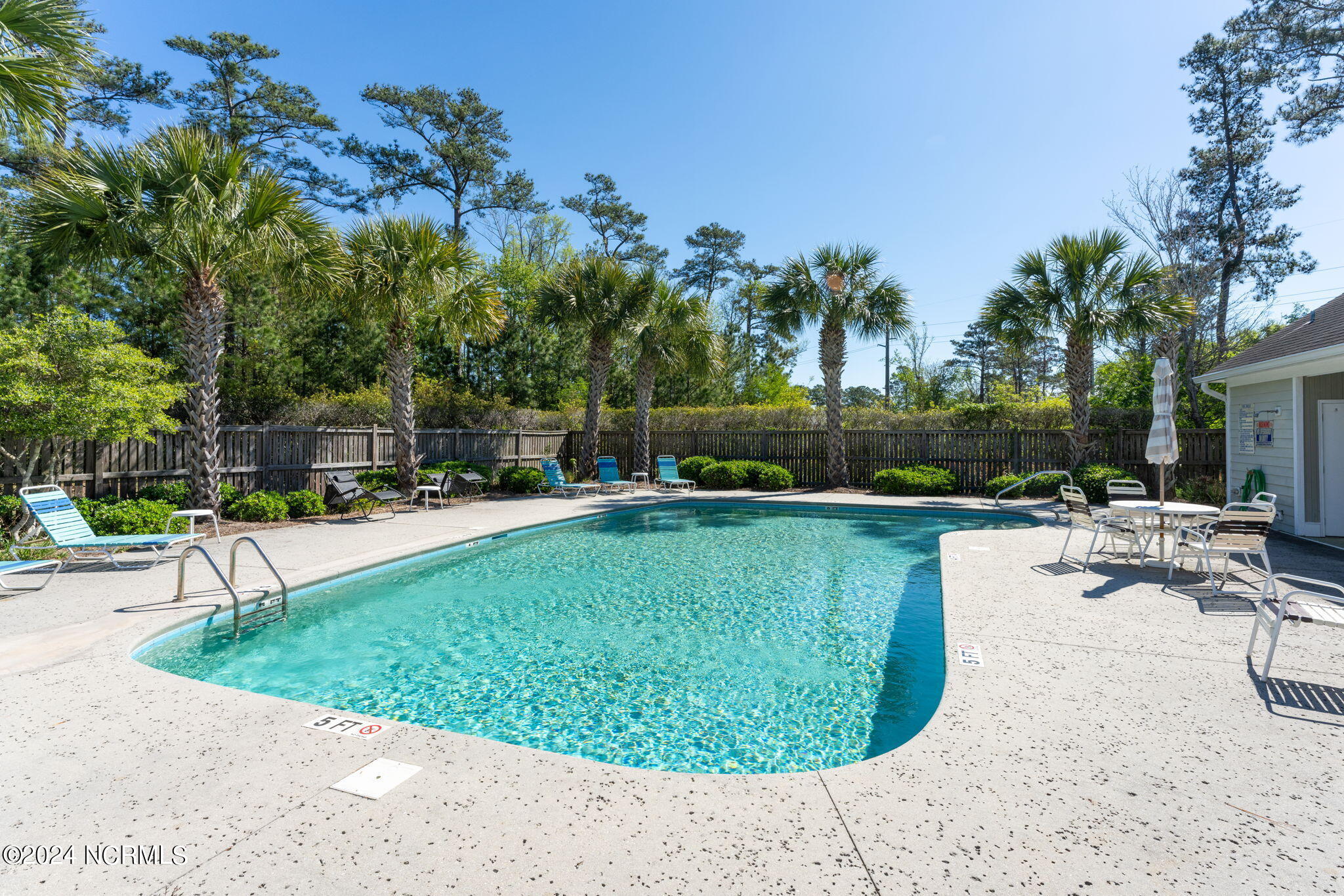 215 Valencia Court, 101