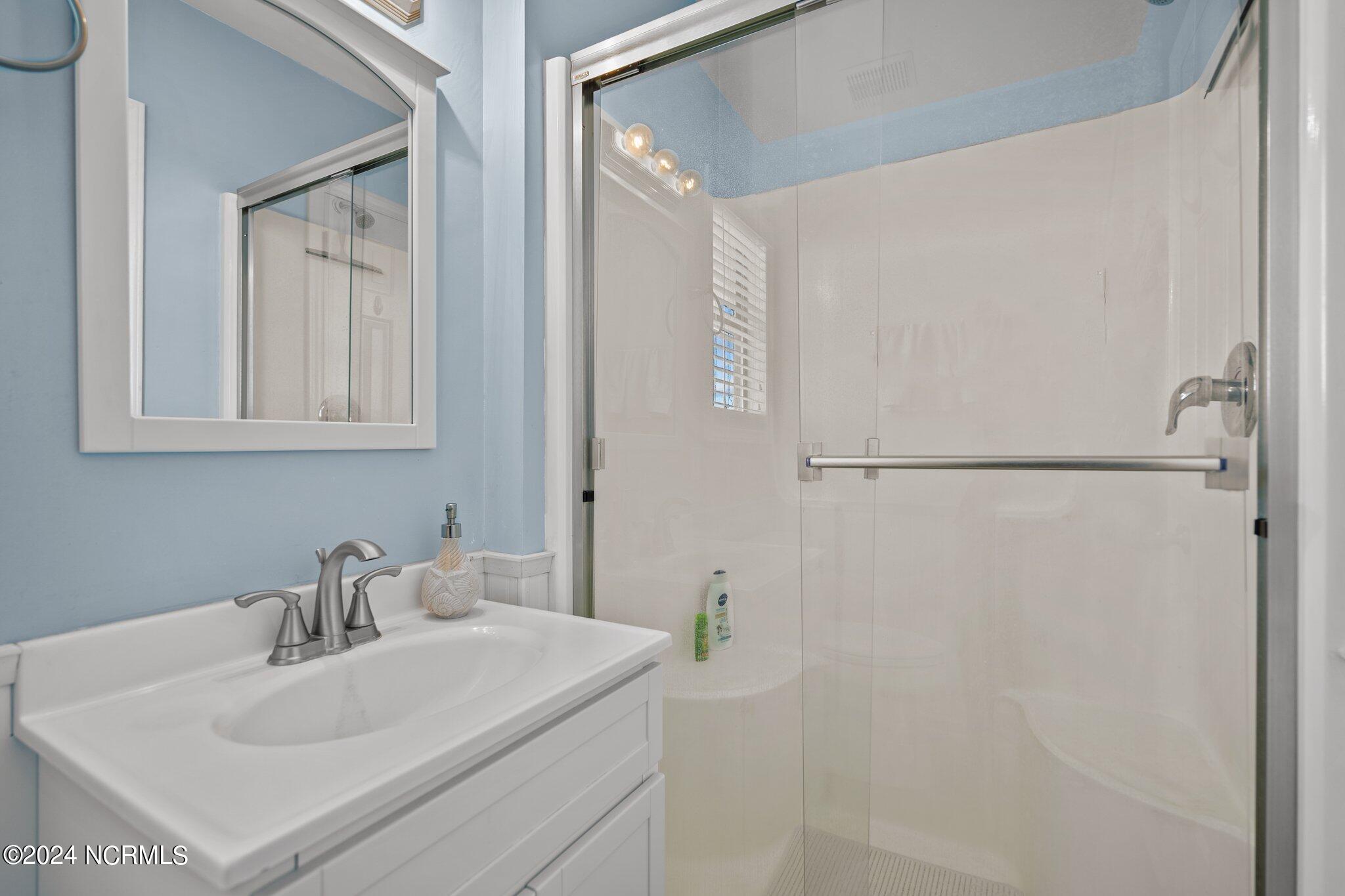 1302 Carolina Beach Avenue N 3a