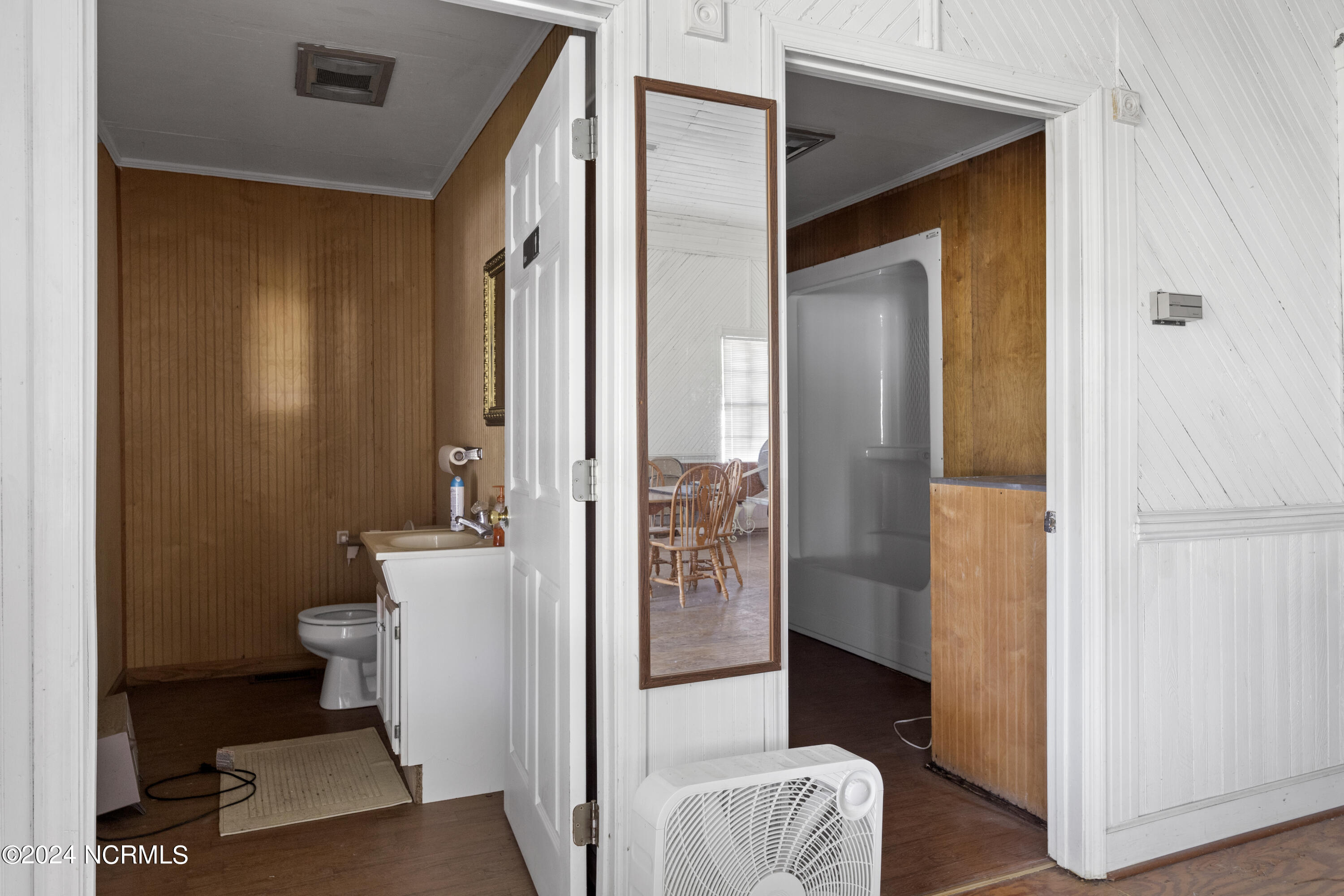 1128 Old Tar Landing Road