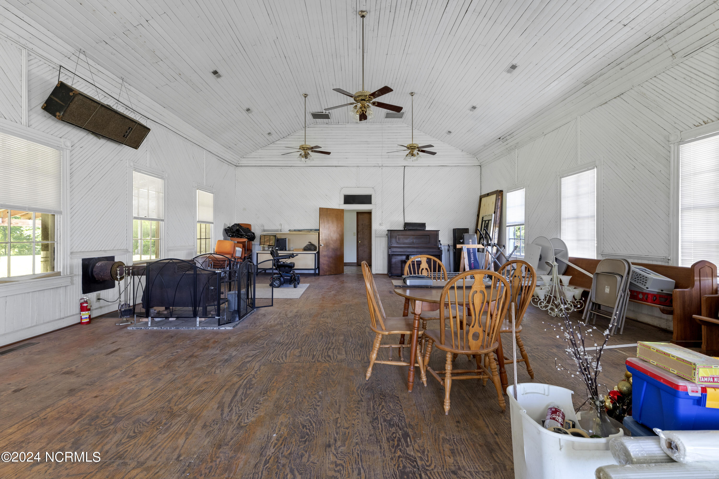 1128 Old Tar Landing Road