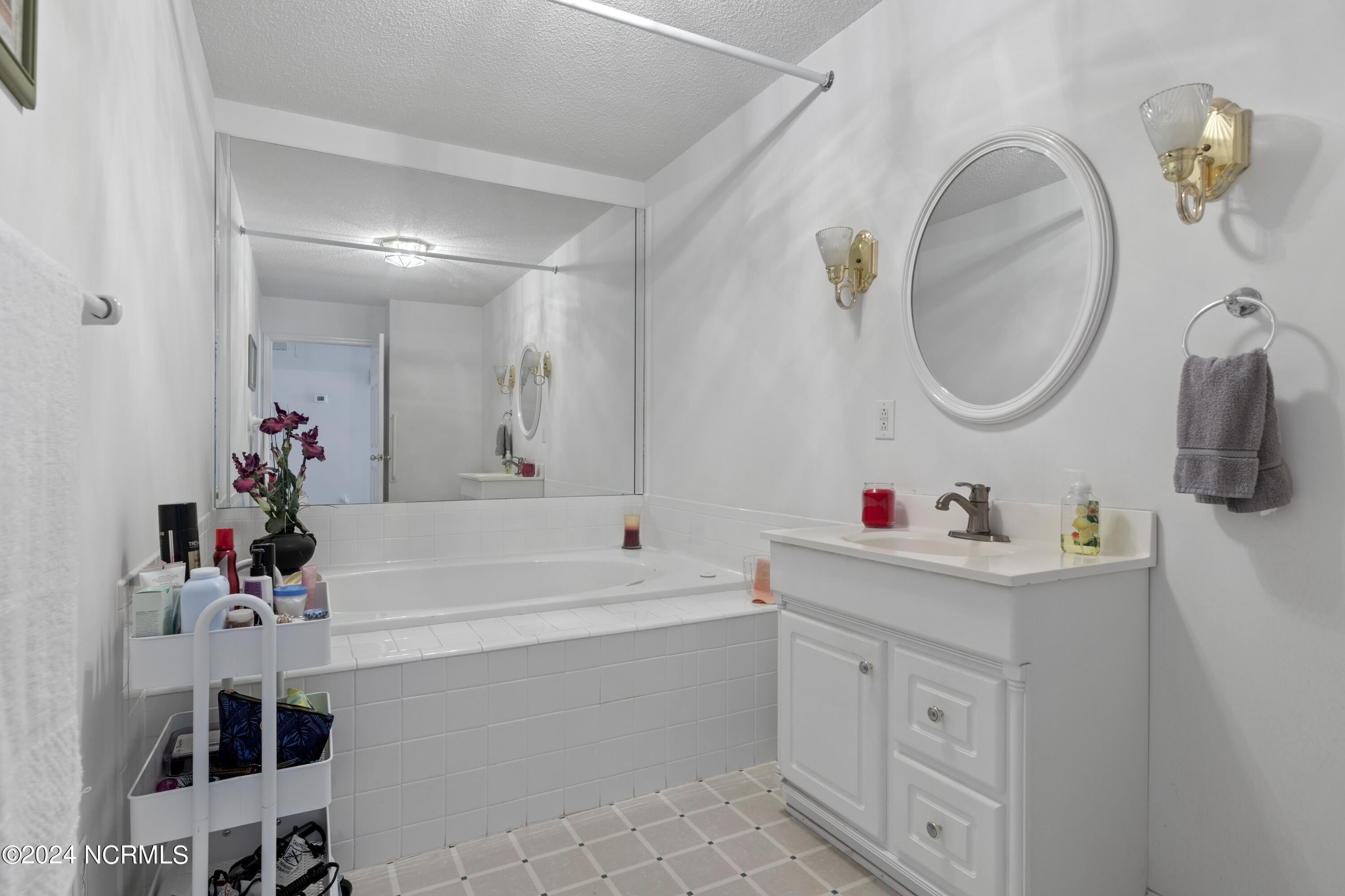 1128 Old Tar Landing Road