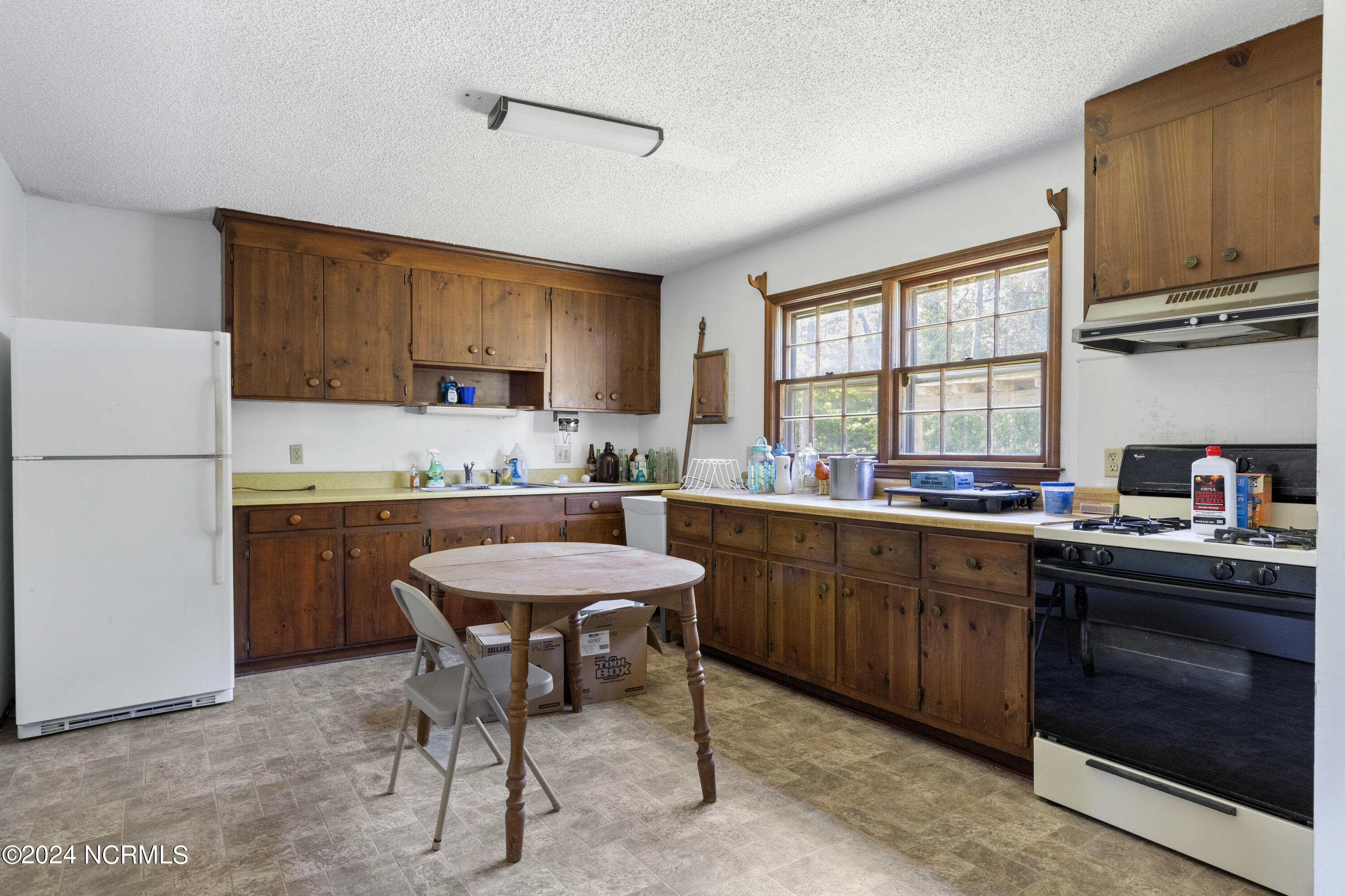 1128 Old Tar Landing Road