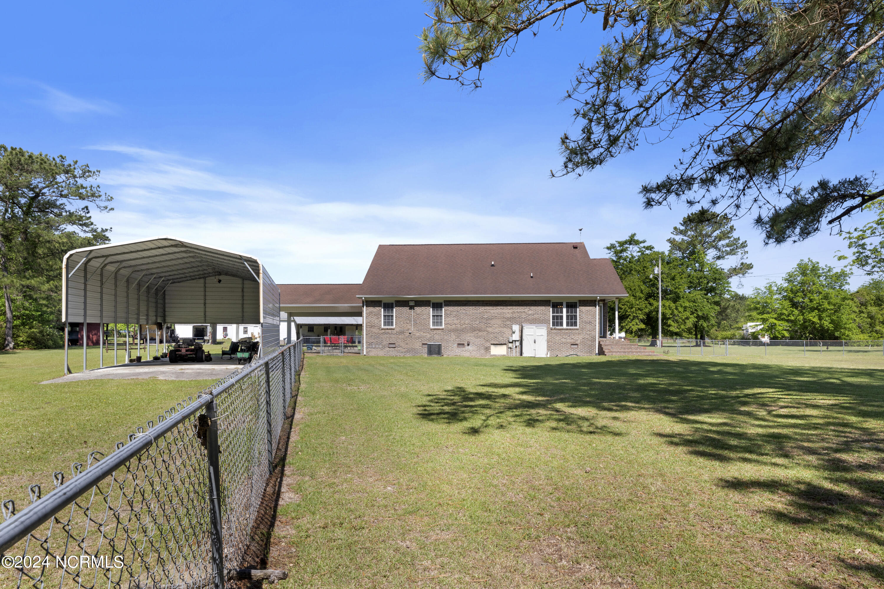 1128 Old Tar Landing Road