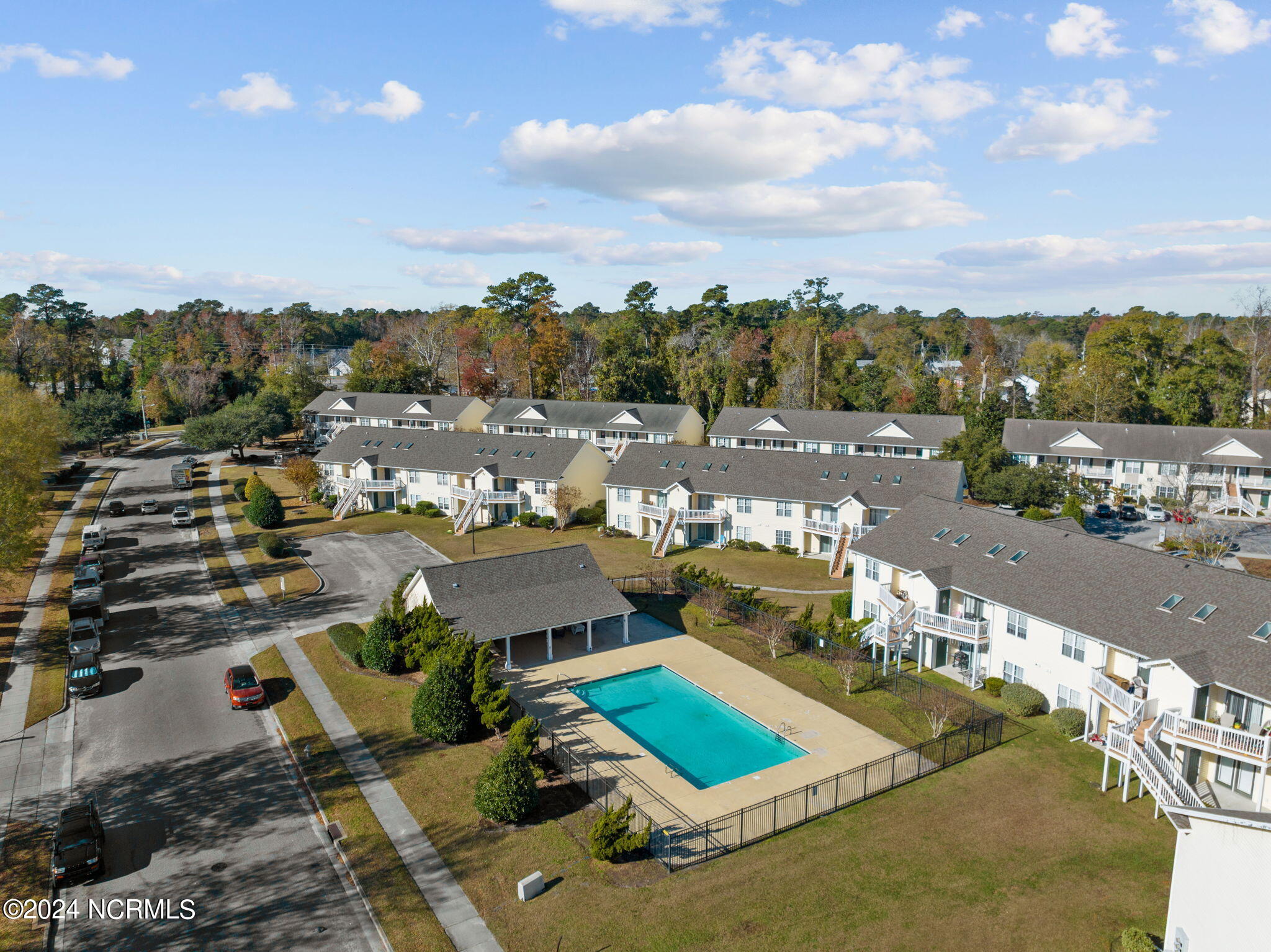 4613 Mcclelland Drive, F-201