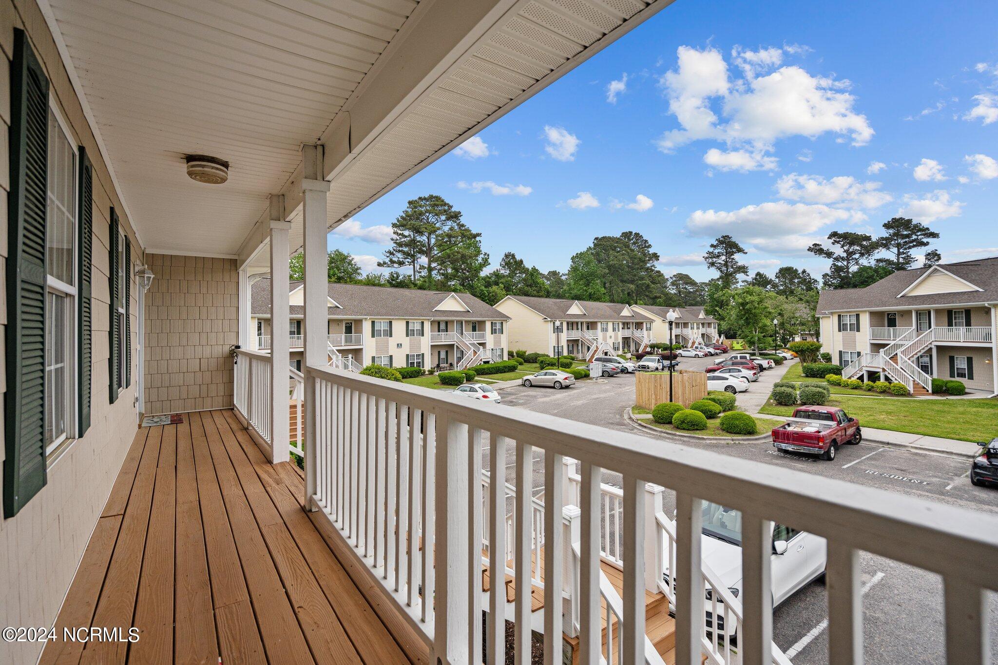 4613 Mcclelland Drive, F-201