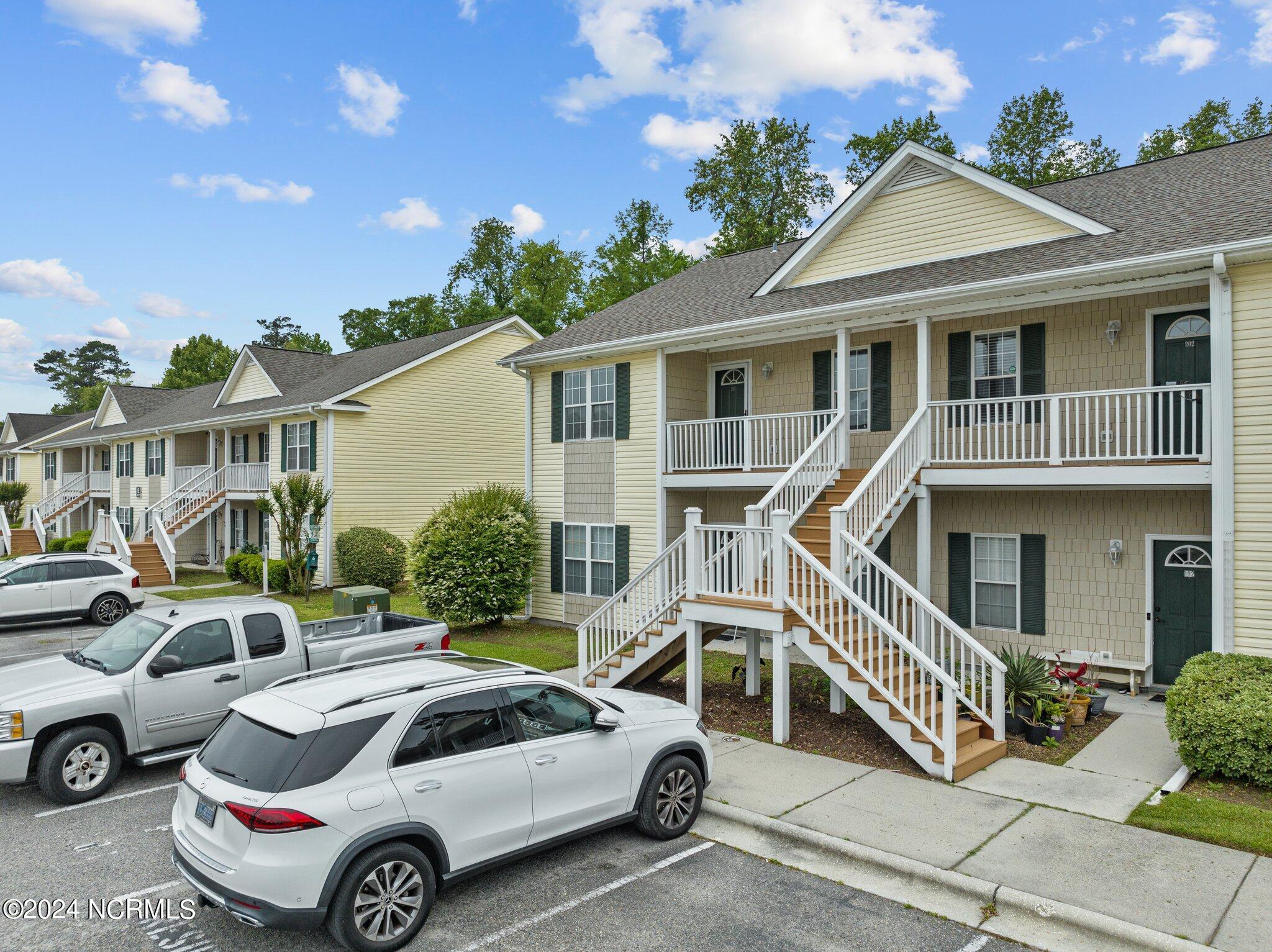 4613 Mcclelland Drive, F-201