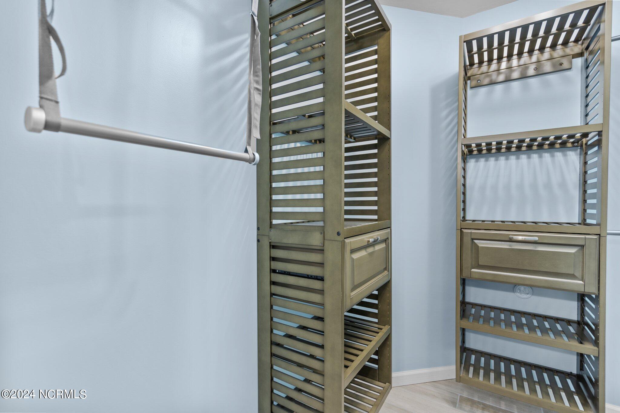 4613 Mcclelland Drive, F-201