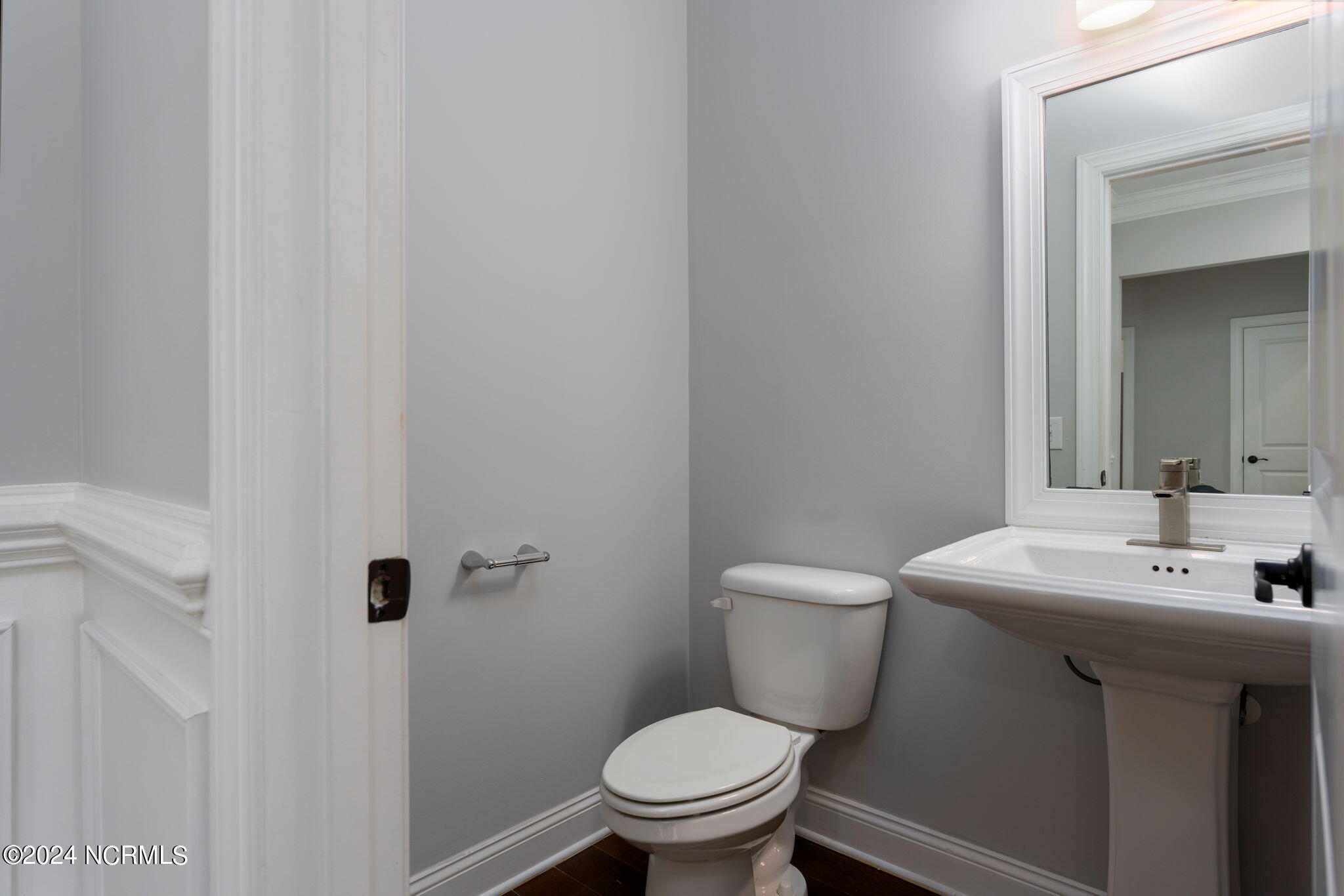 853 Bedminister Lane