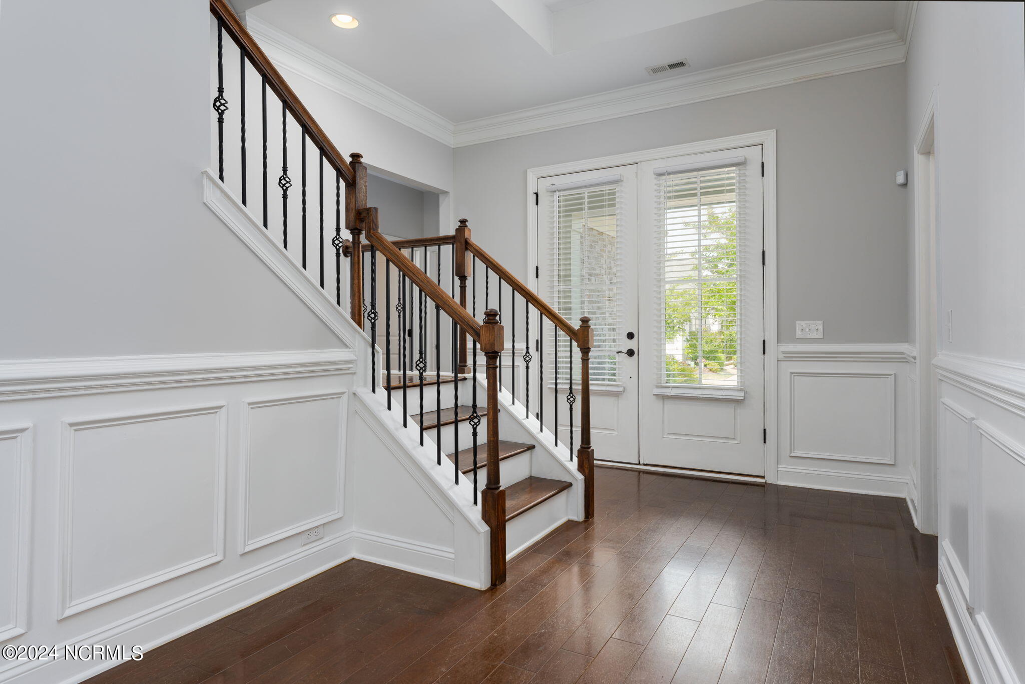 853 Bedminister Lane