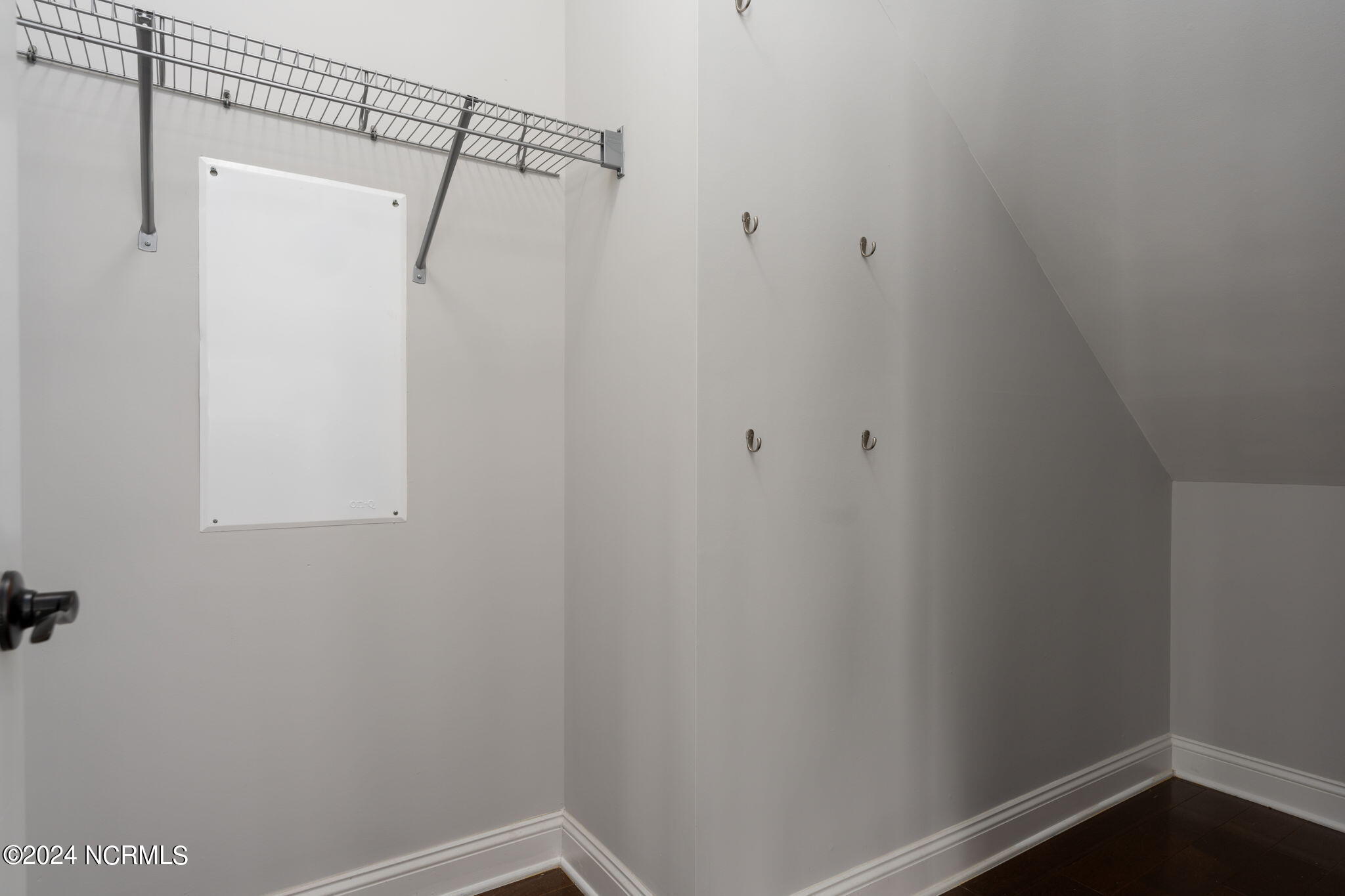 853 Bedminister Lane