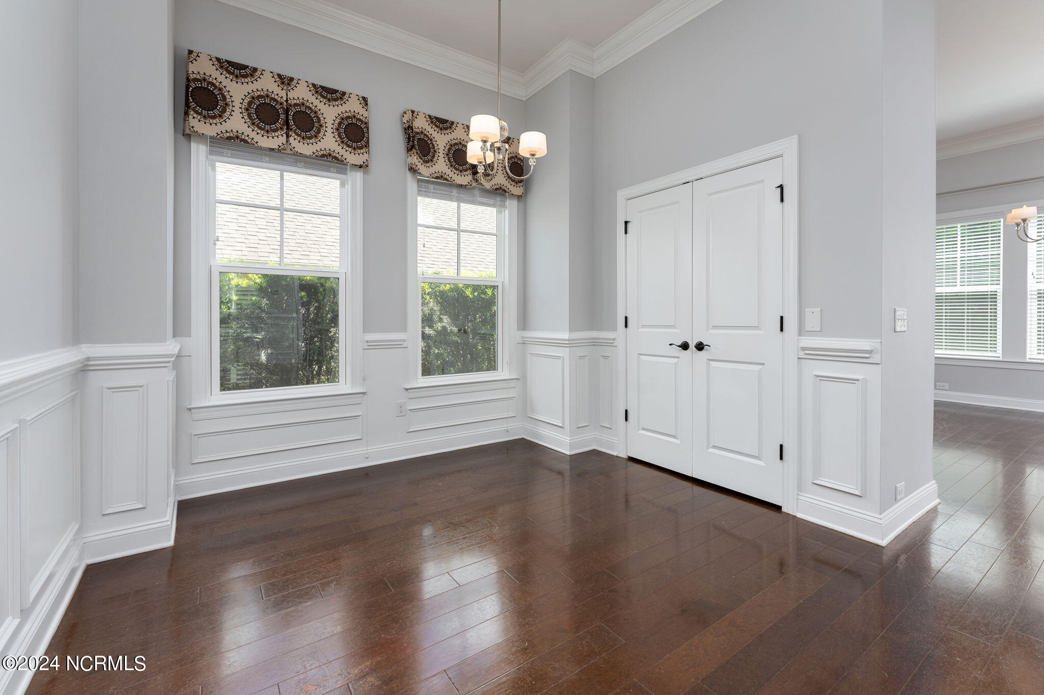 853 Bedminister Lane