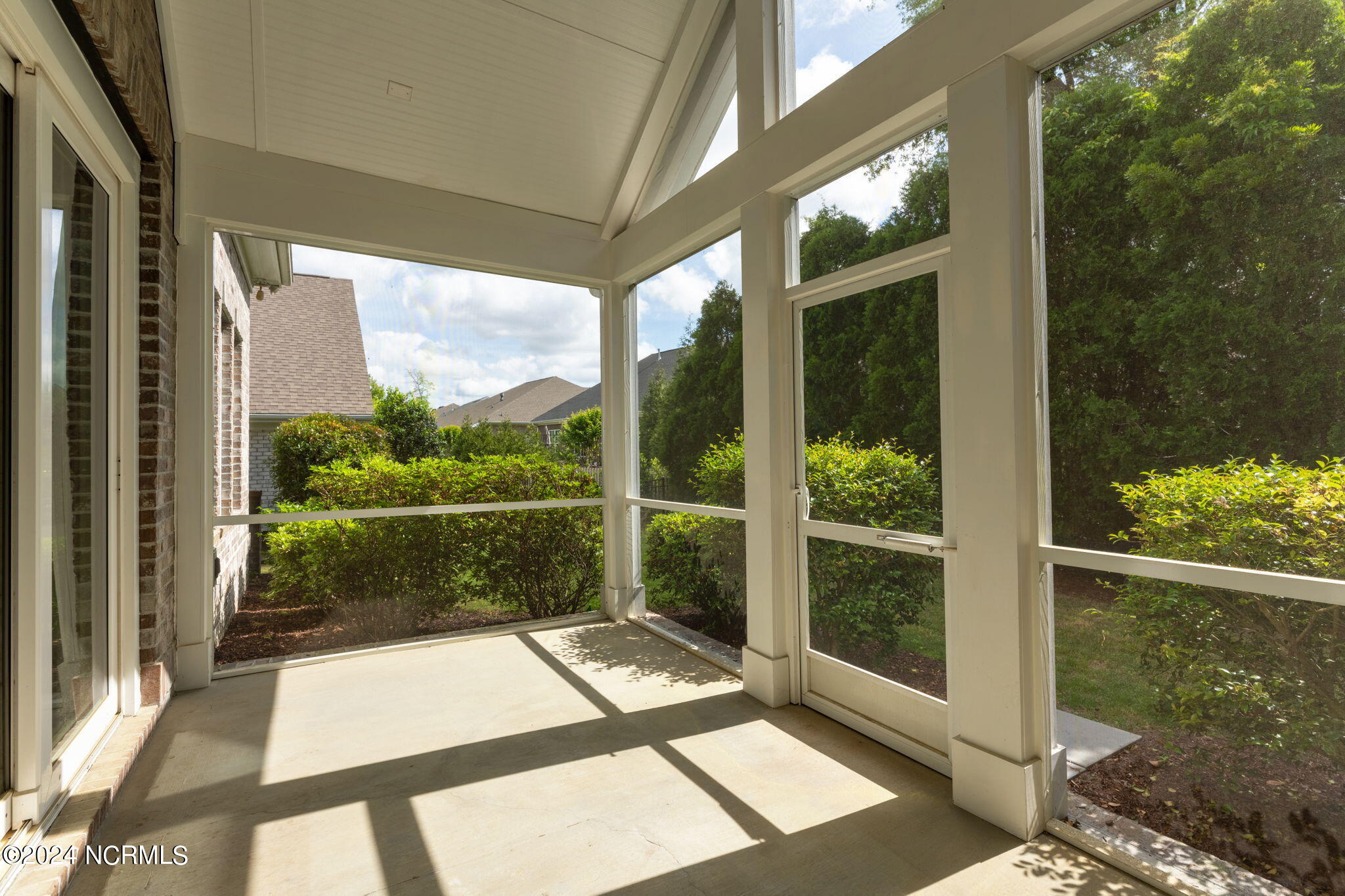 853 Bedminister Lane