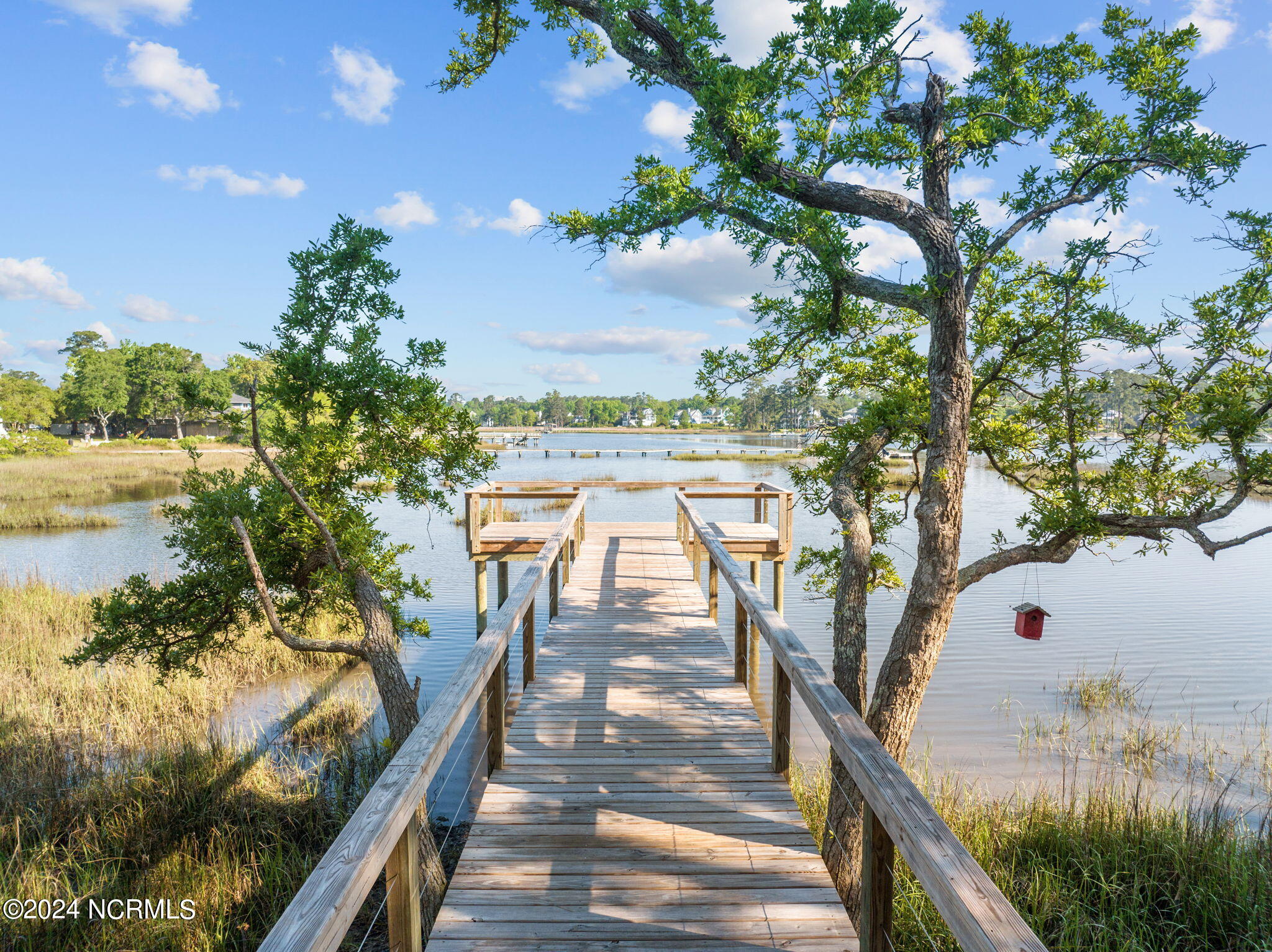 423 E Blackbeard Road