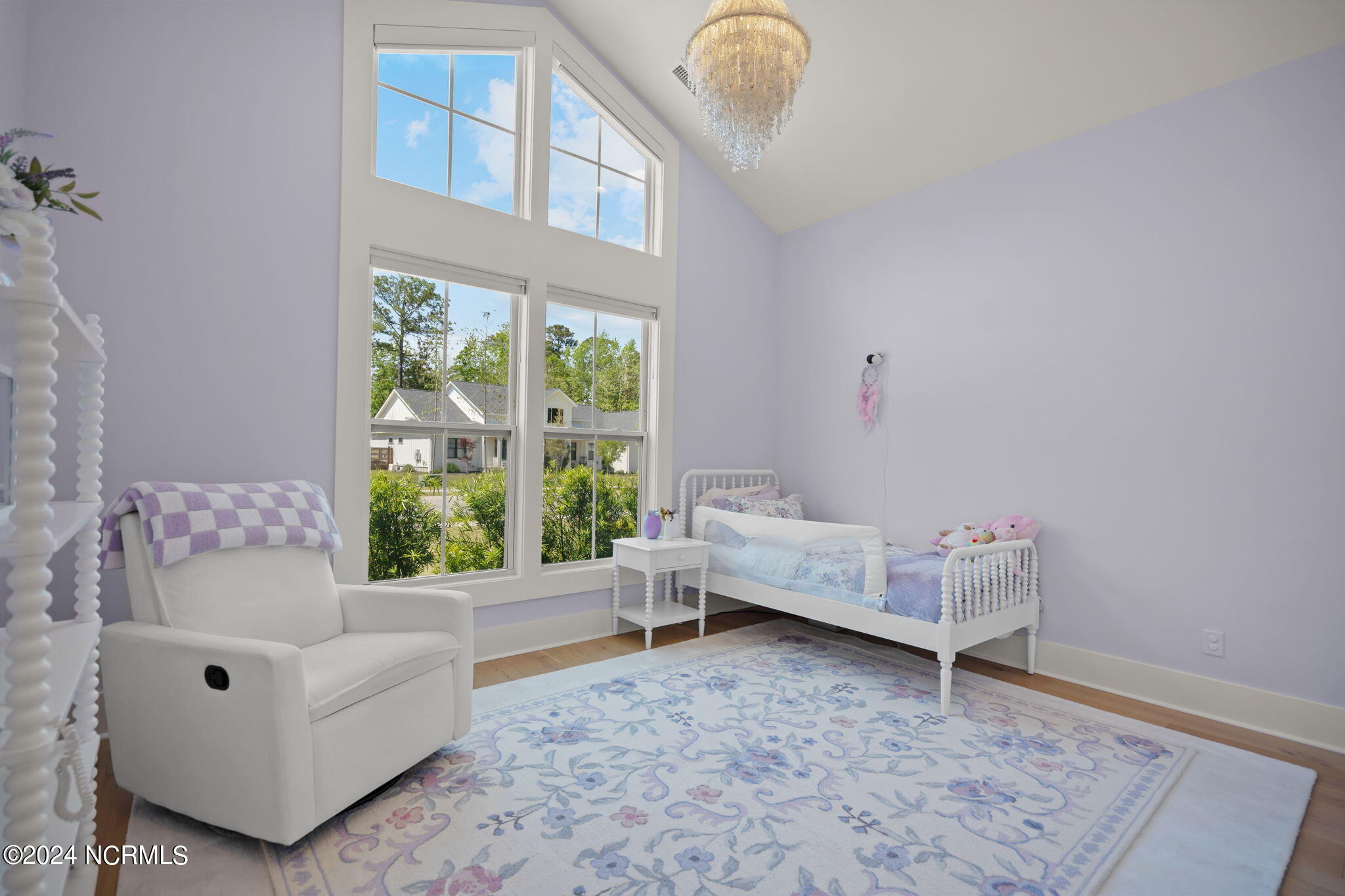 423 E Blackbeard Road