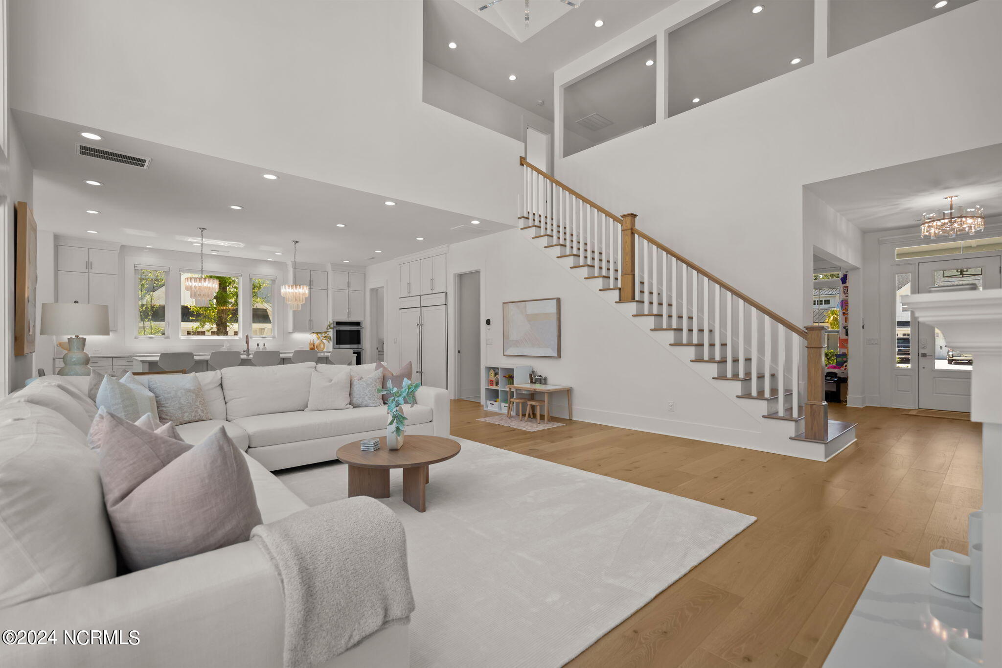 423 E Blackbeard Road