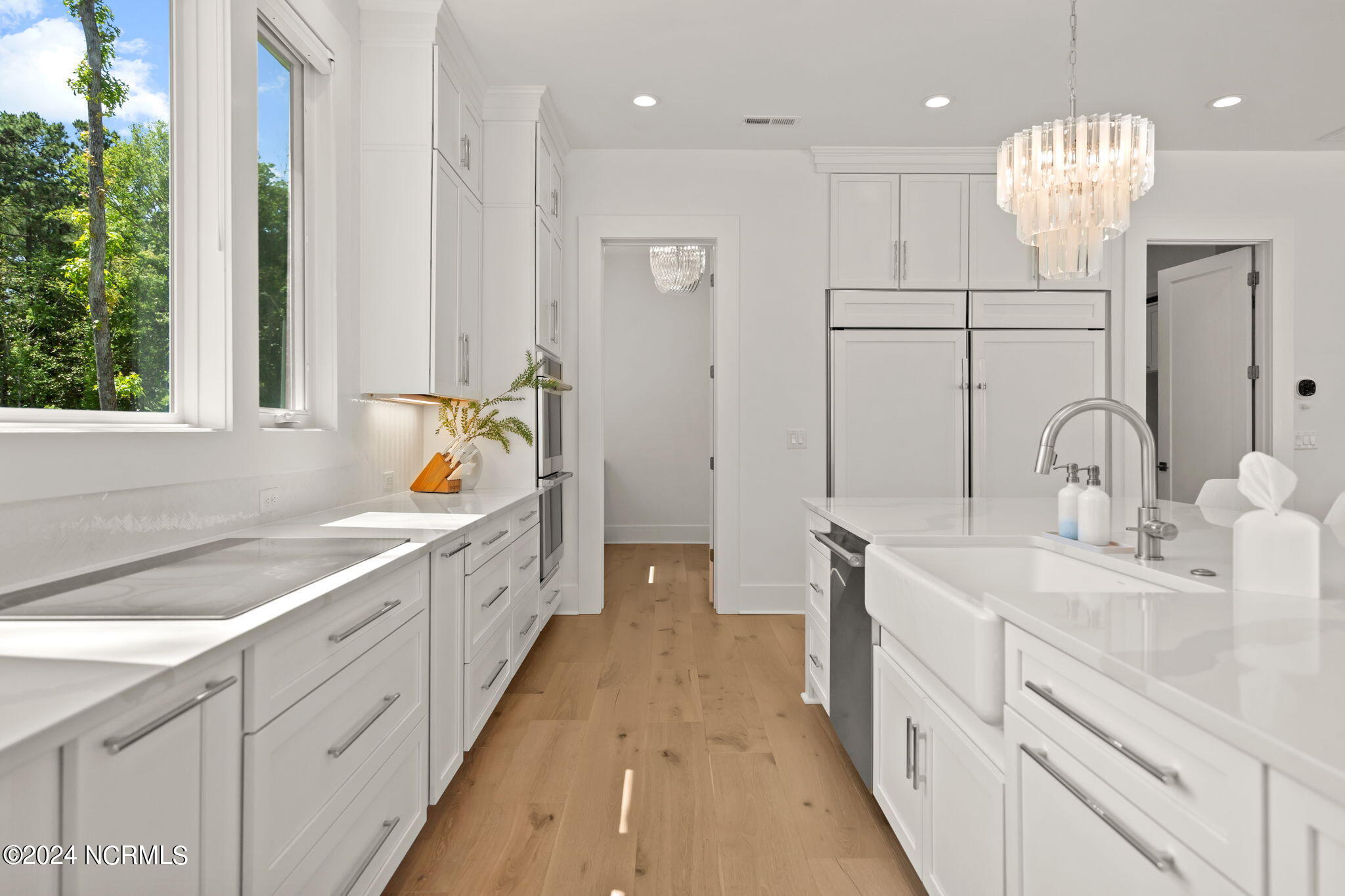 423 E Blackbeard Road