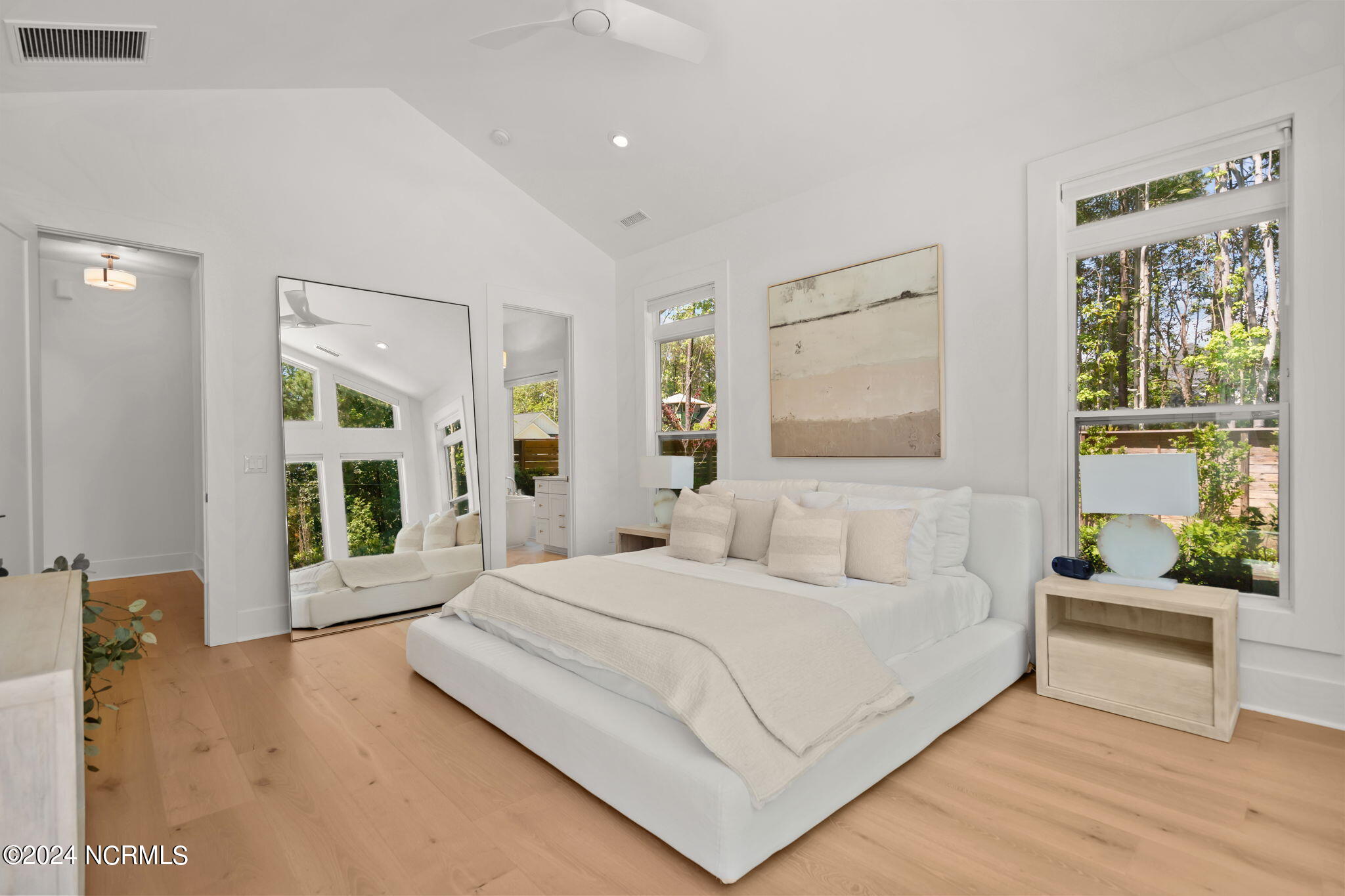 423 E Blackbeard Road