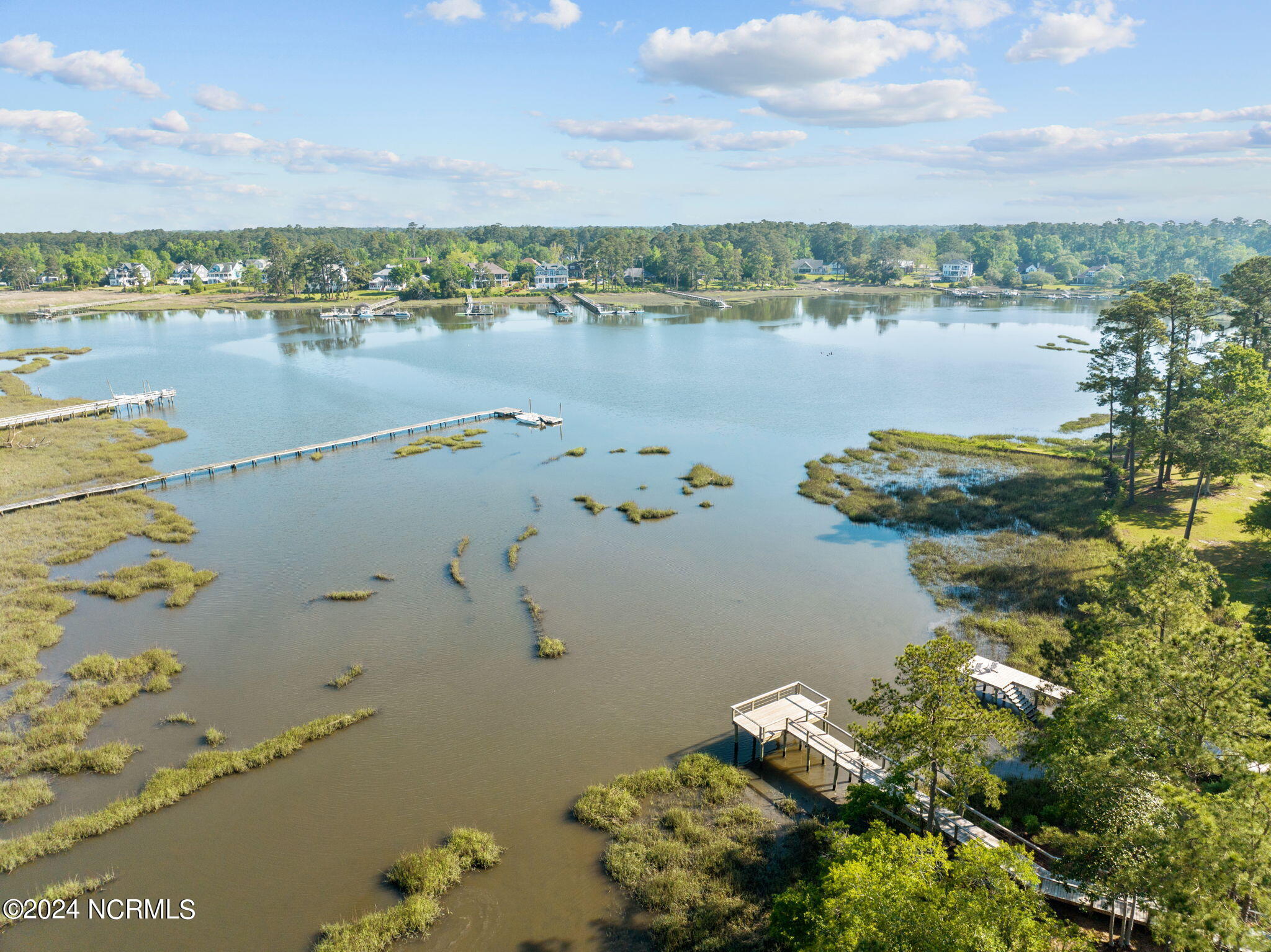 423 E Blackbeard Road