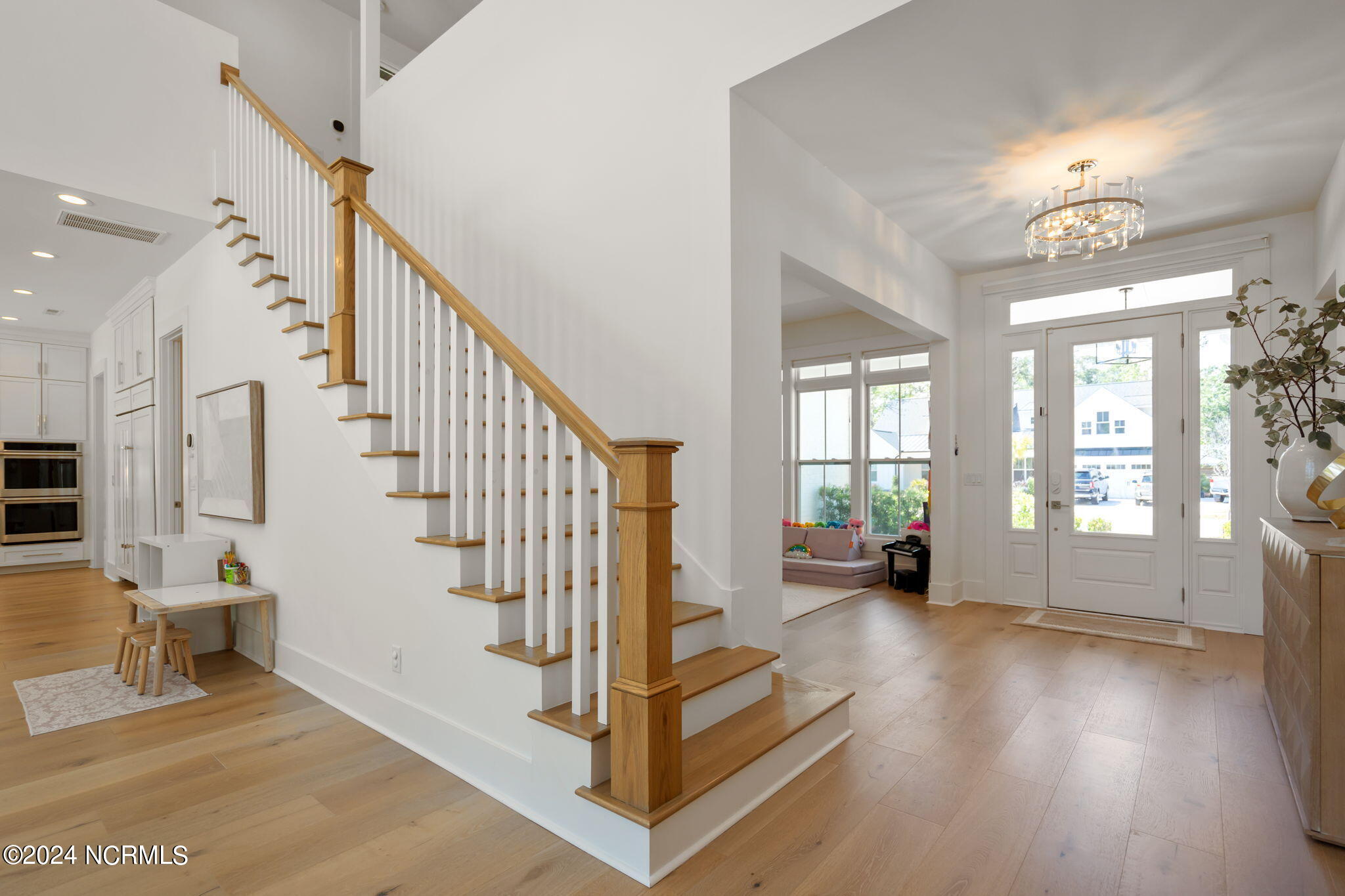 423 E Blackbeard Road