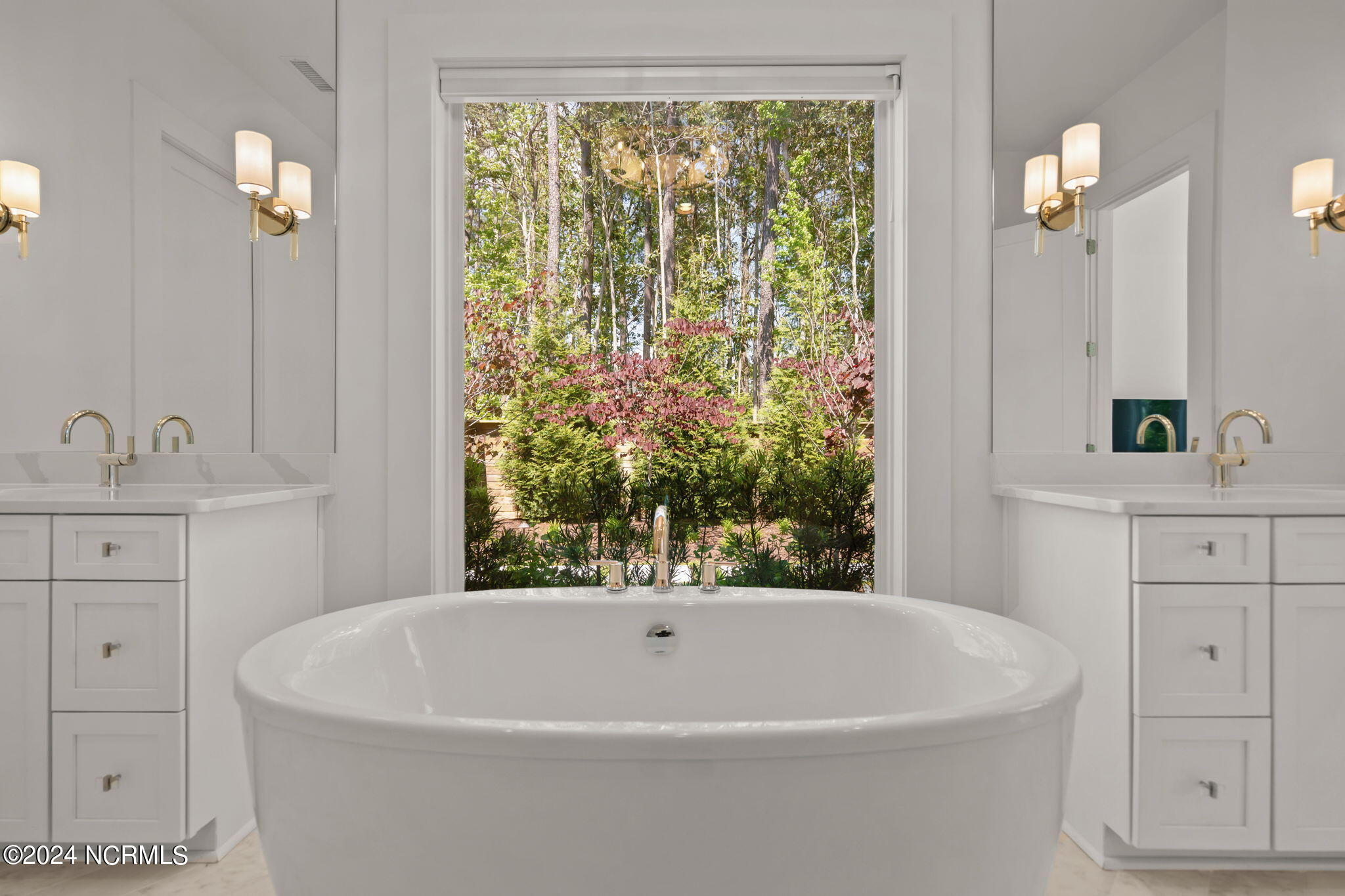 423 E Blackbeard Road