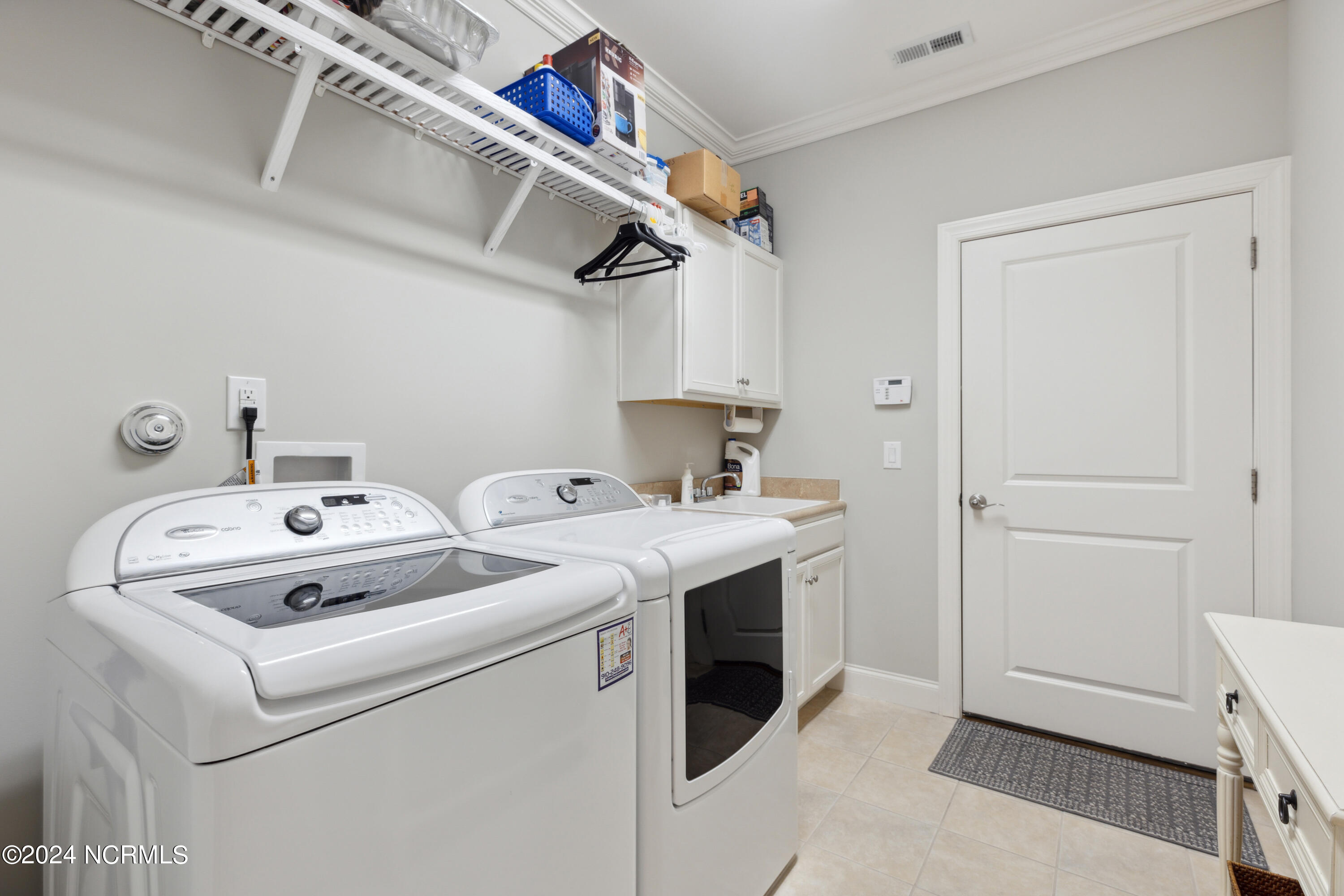 1118 Evangeline Drive