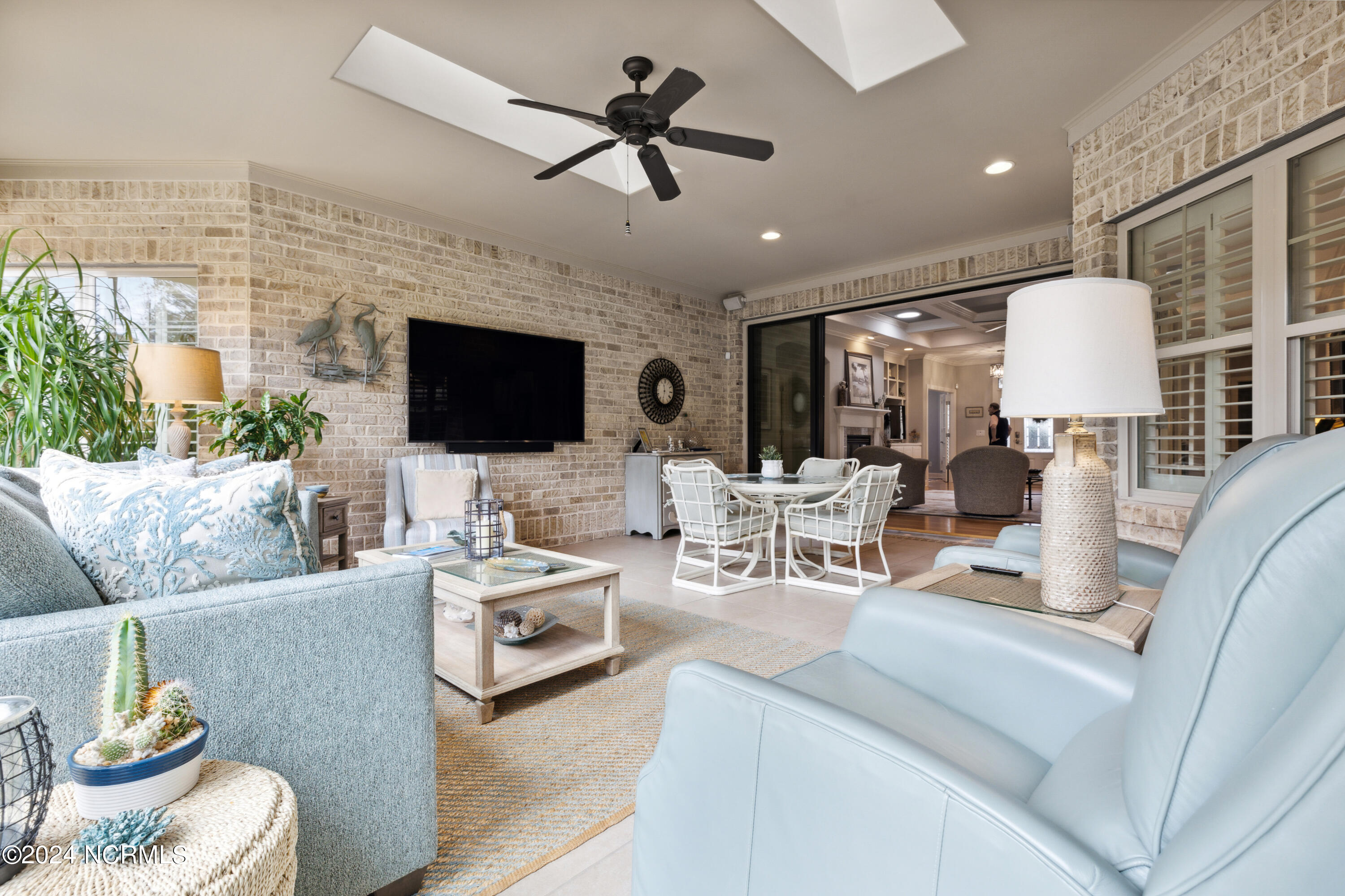 1118 Evangeline Drive