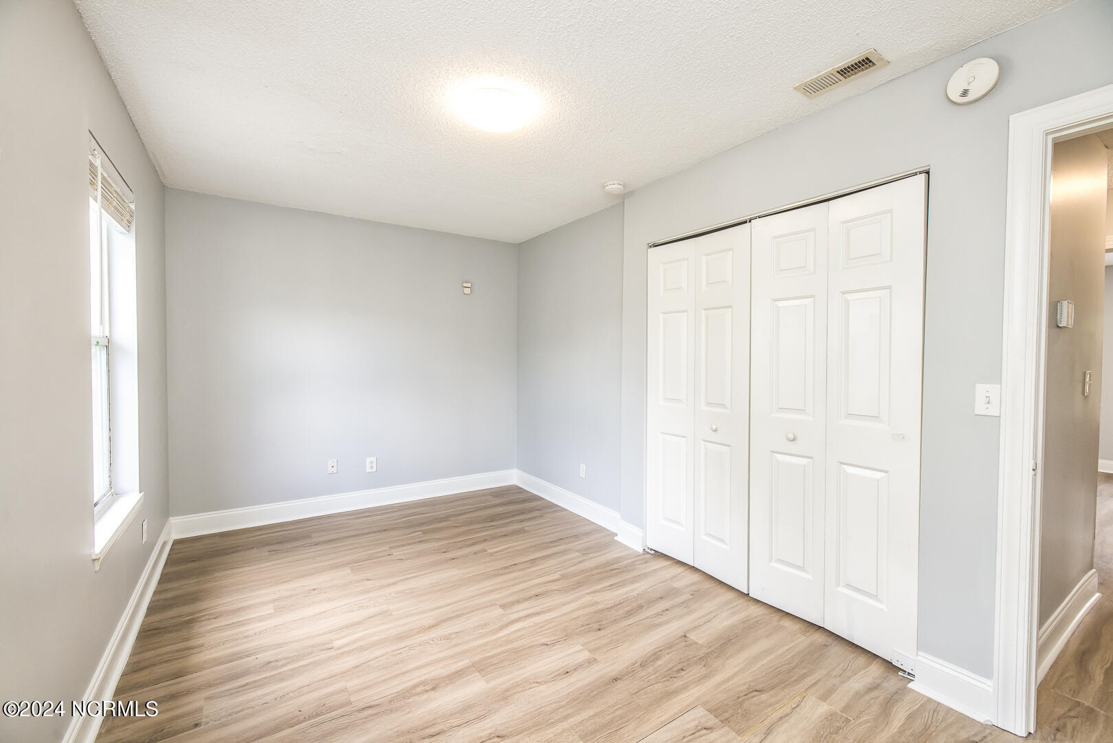 605-609 Nixon Street