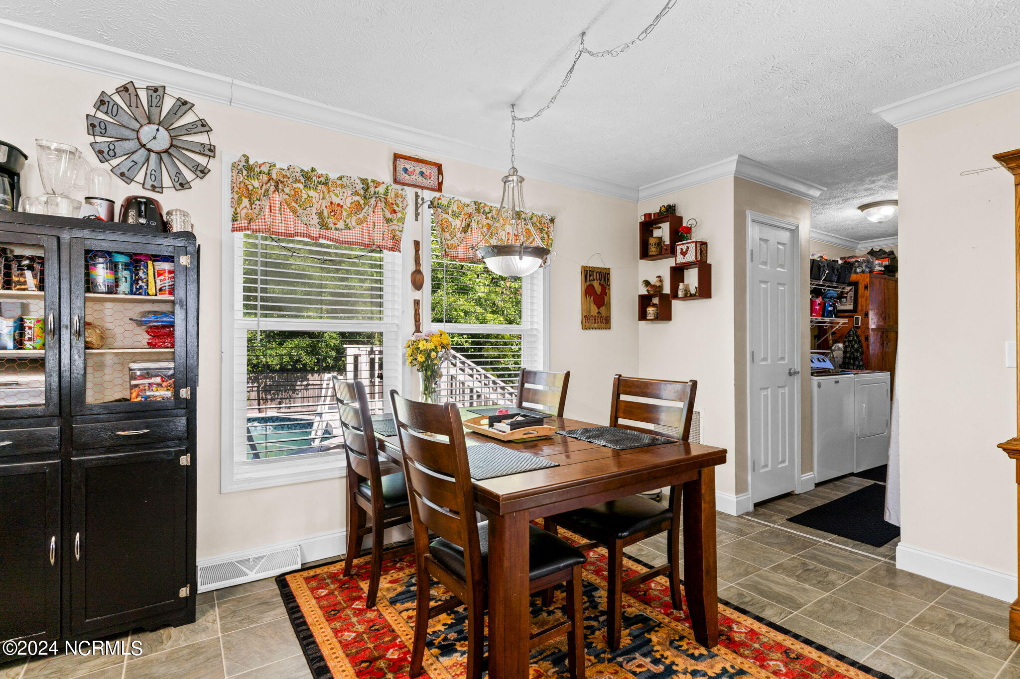 515 Vine Hills Court SE