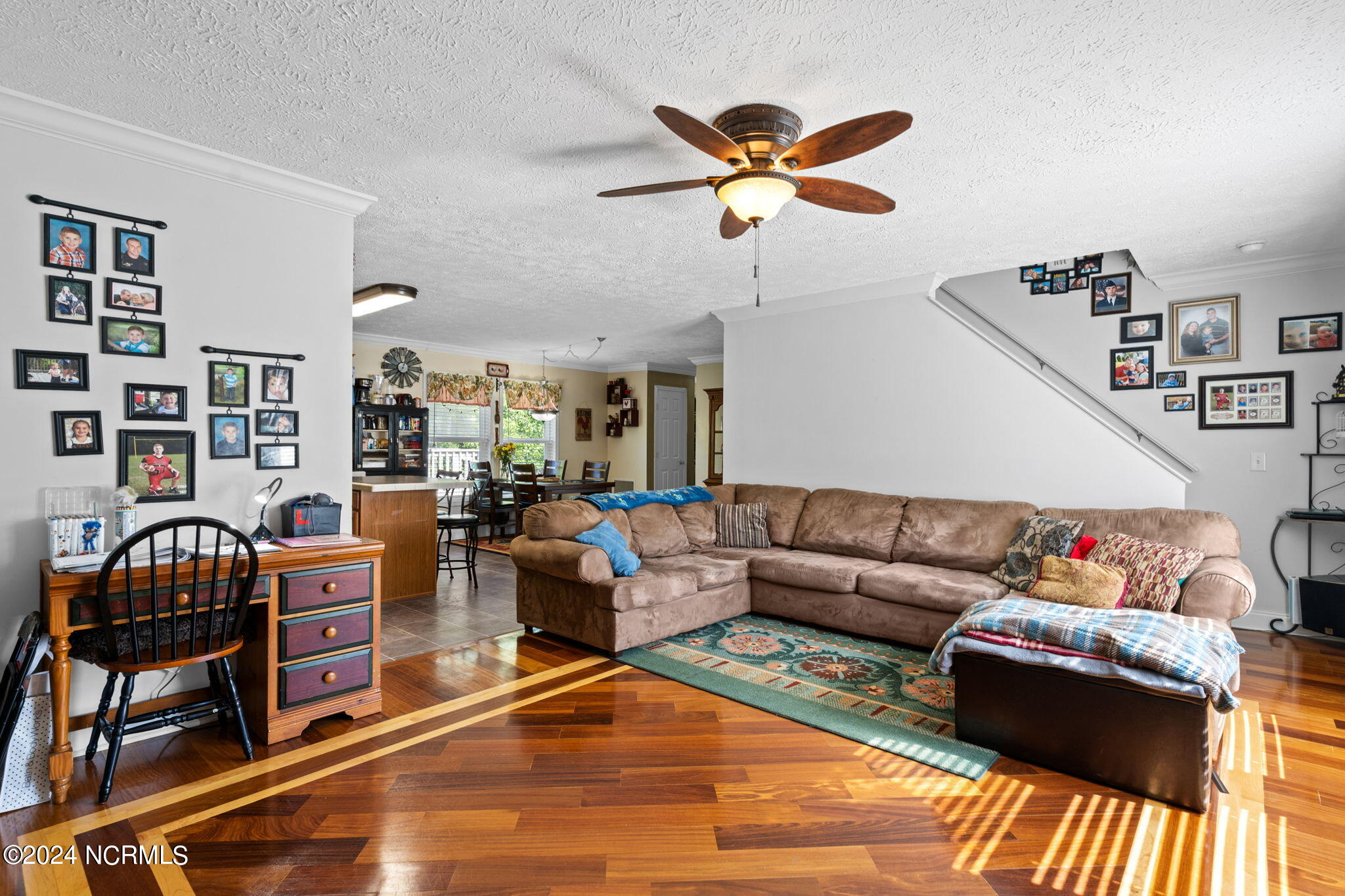 515 Vine Hills Court SE