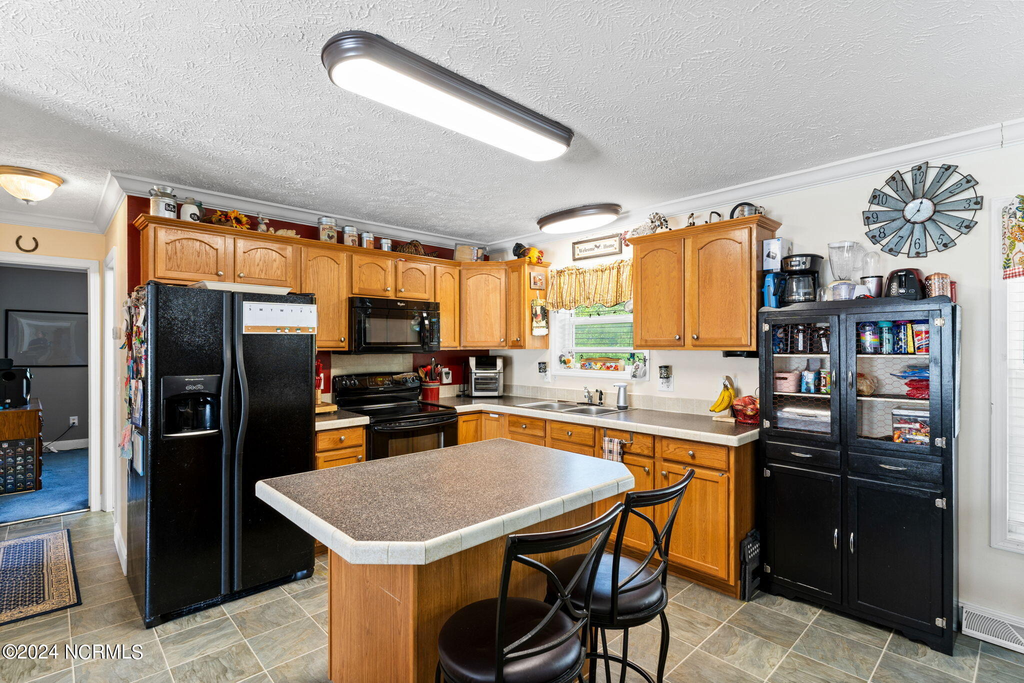 515 Vine Hills Court SE