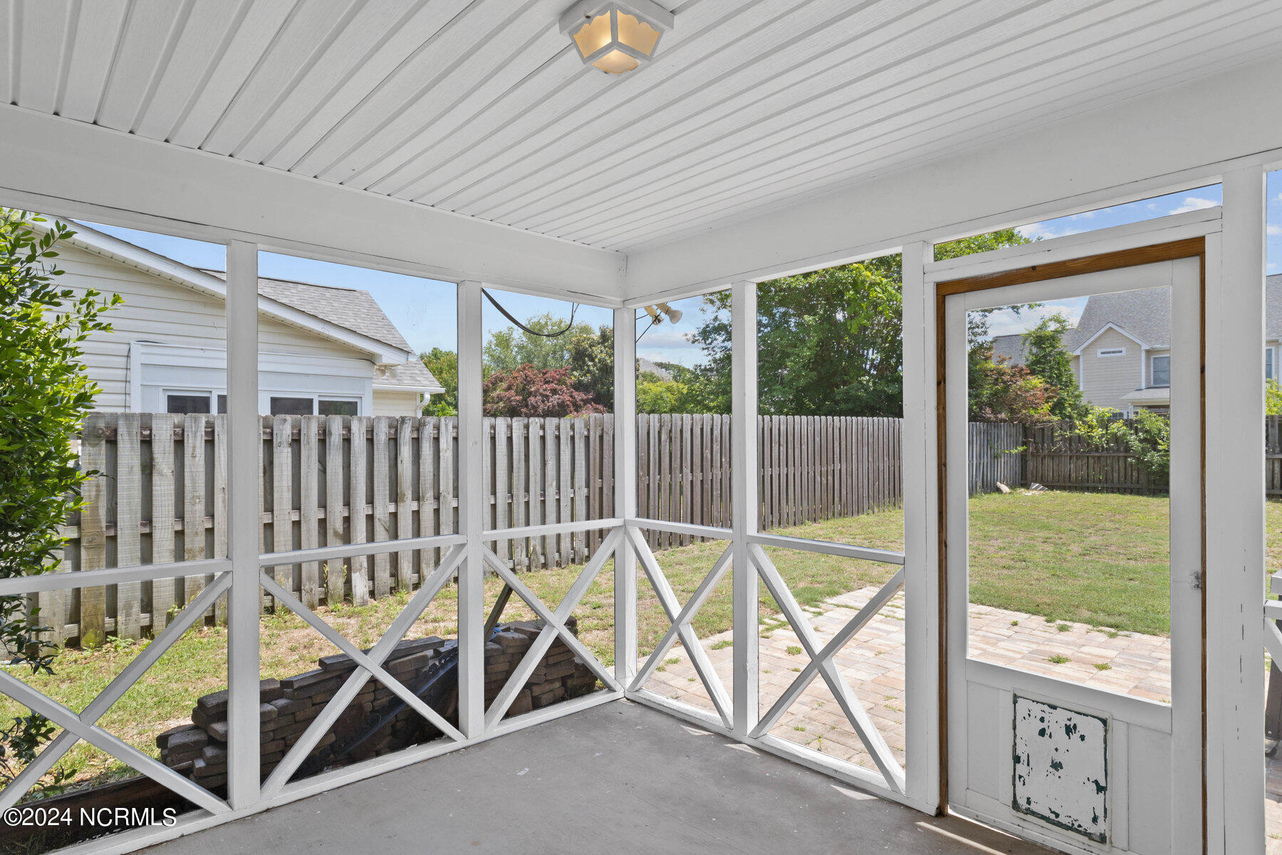 8608 Plantation Landing Drive