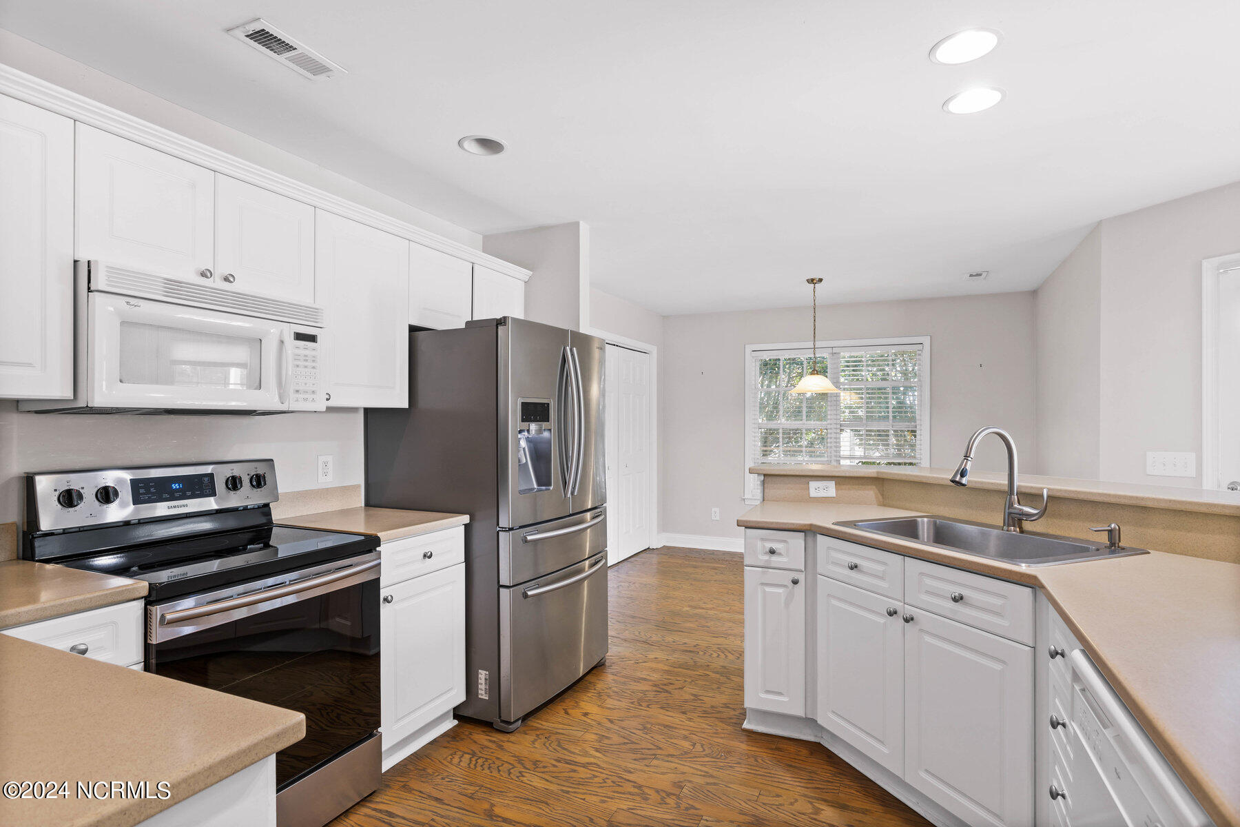 8608 Plantation Landing Drive