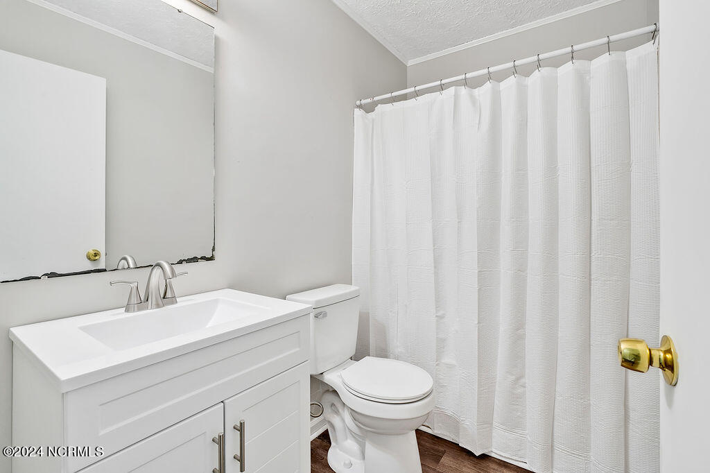4708 Indian Trail