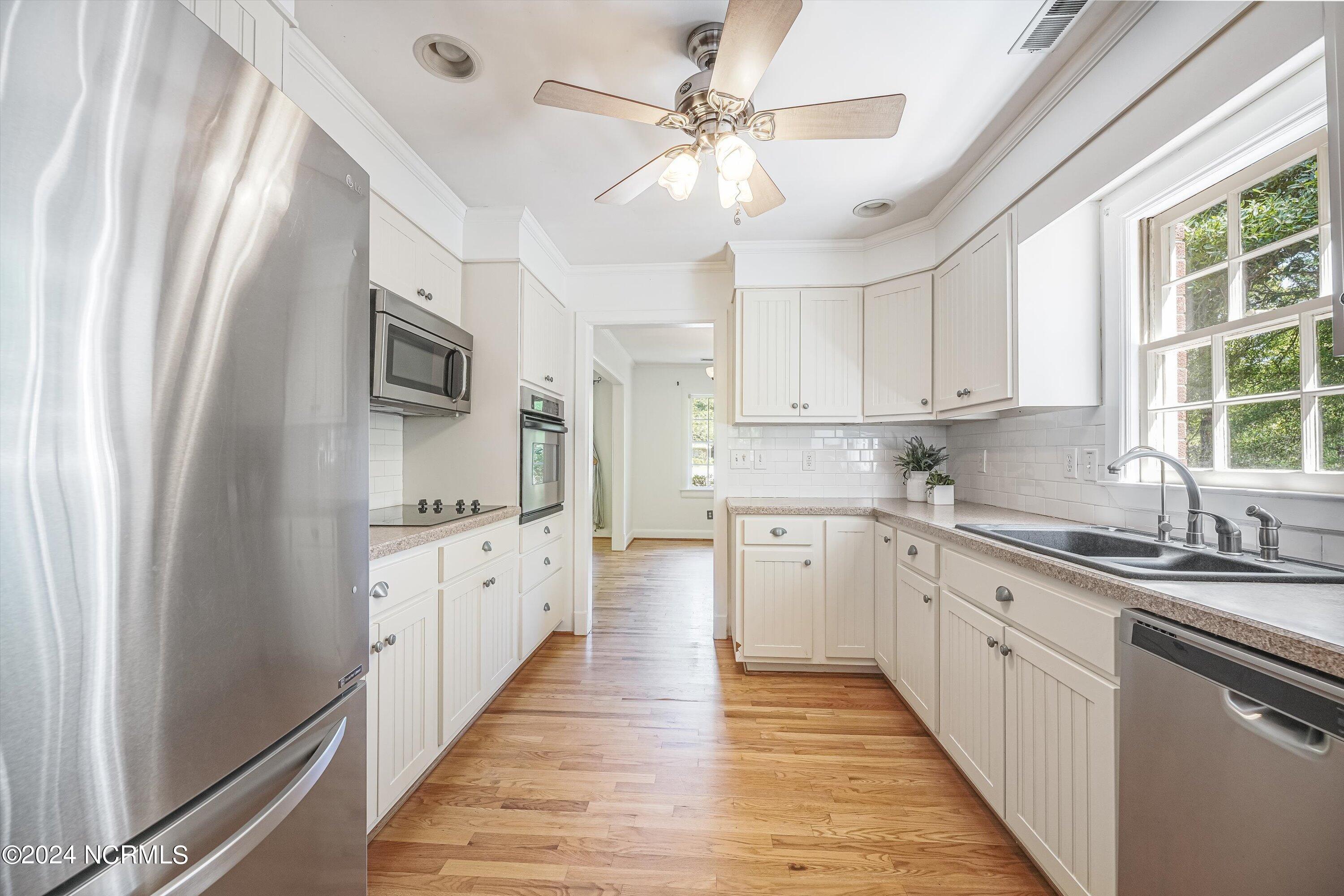 4616 Long Leaf Hills Drive