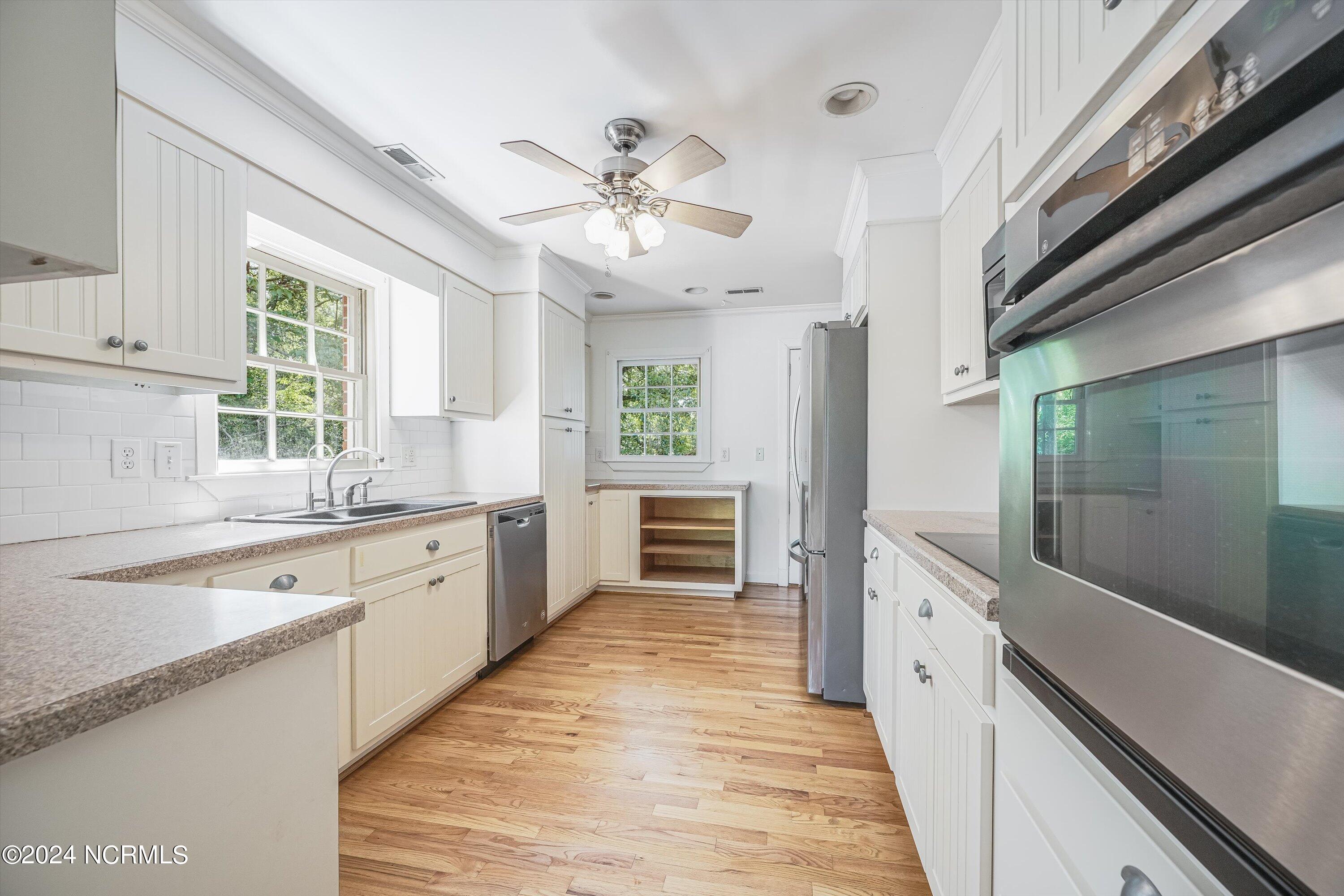 4616 Long Leaf Hills Drive