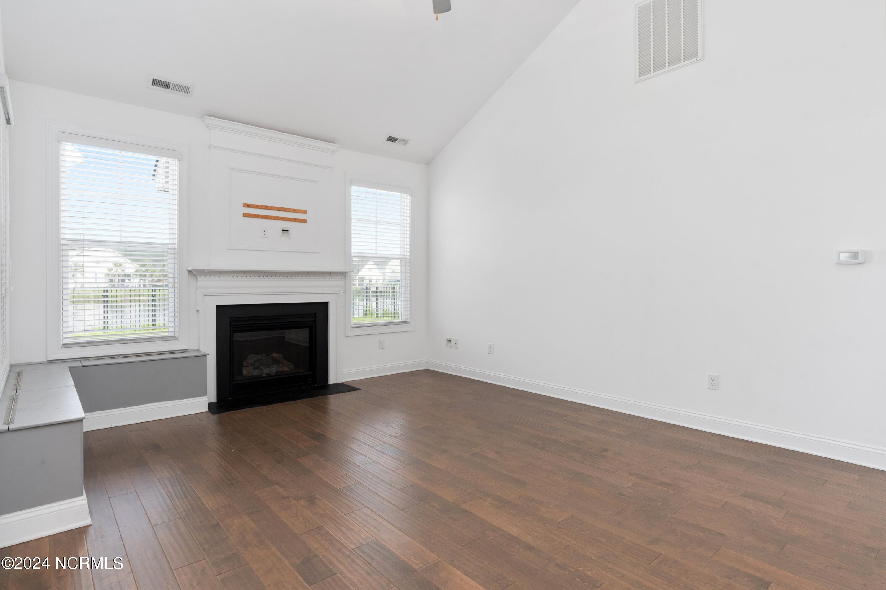 7850 Champlain Drive