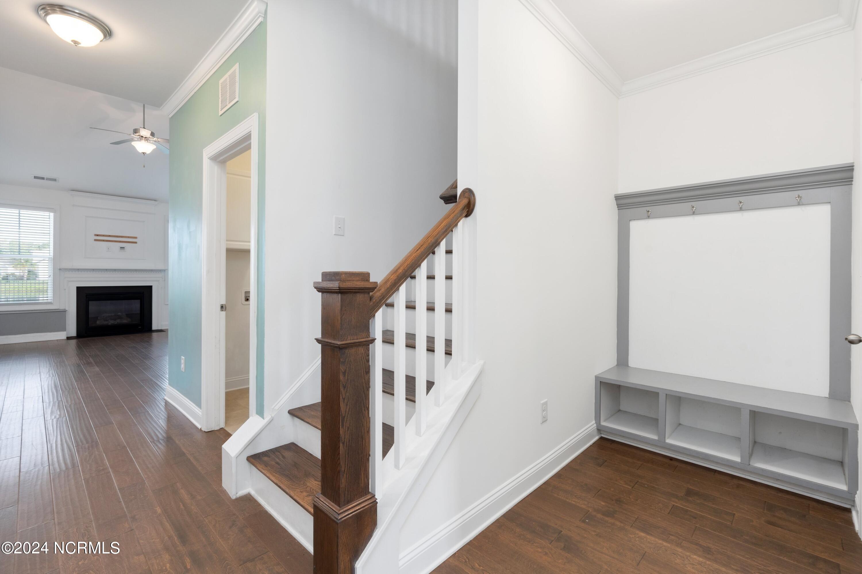 7850 Champlain Drive