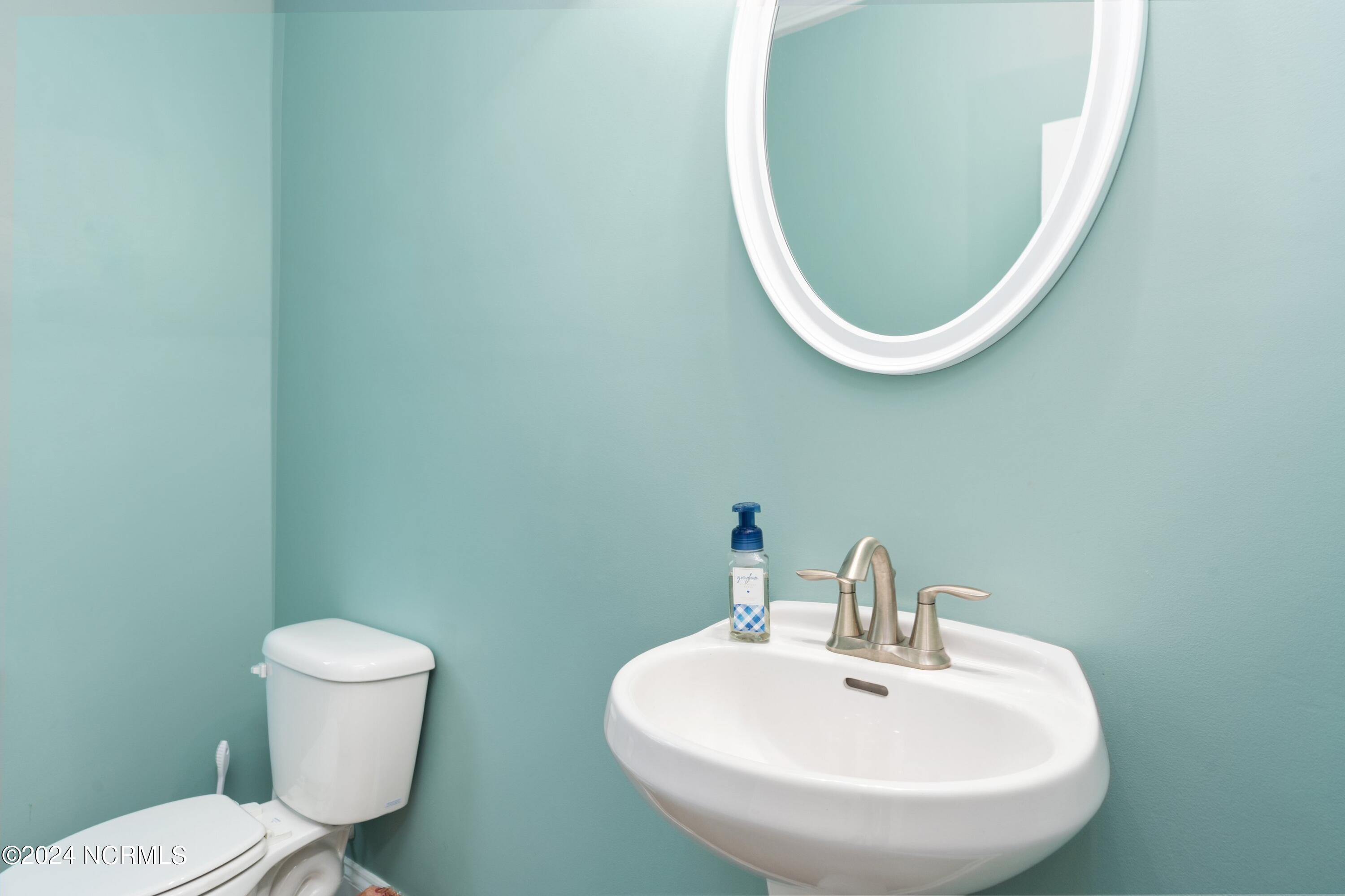 7850 Champlain Drive