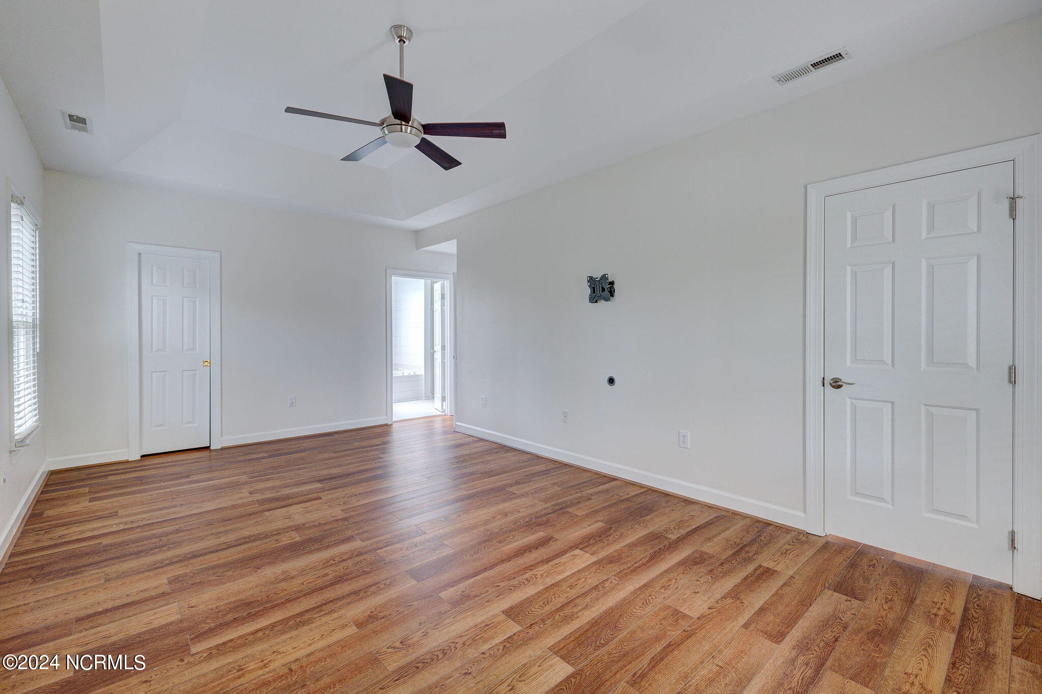 3212 Snowberry Court