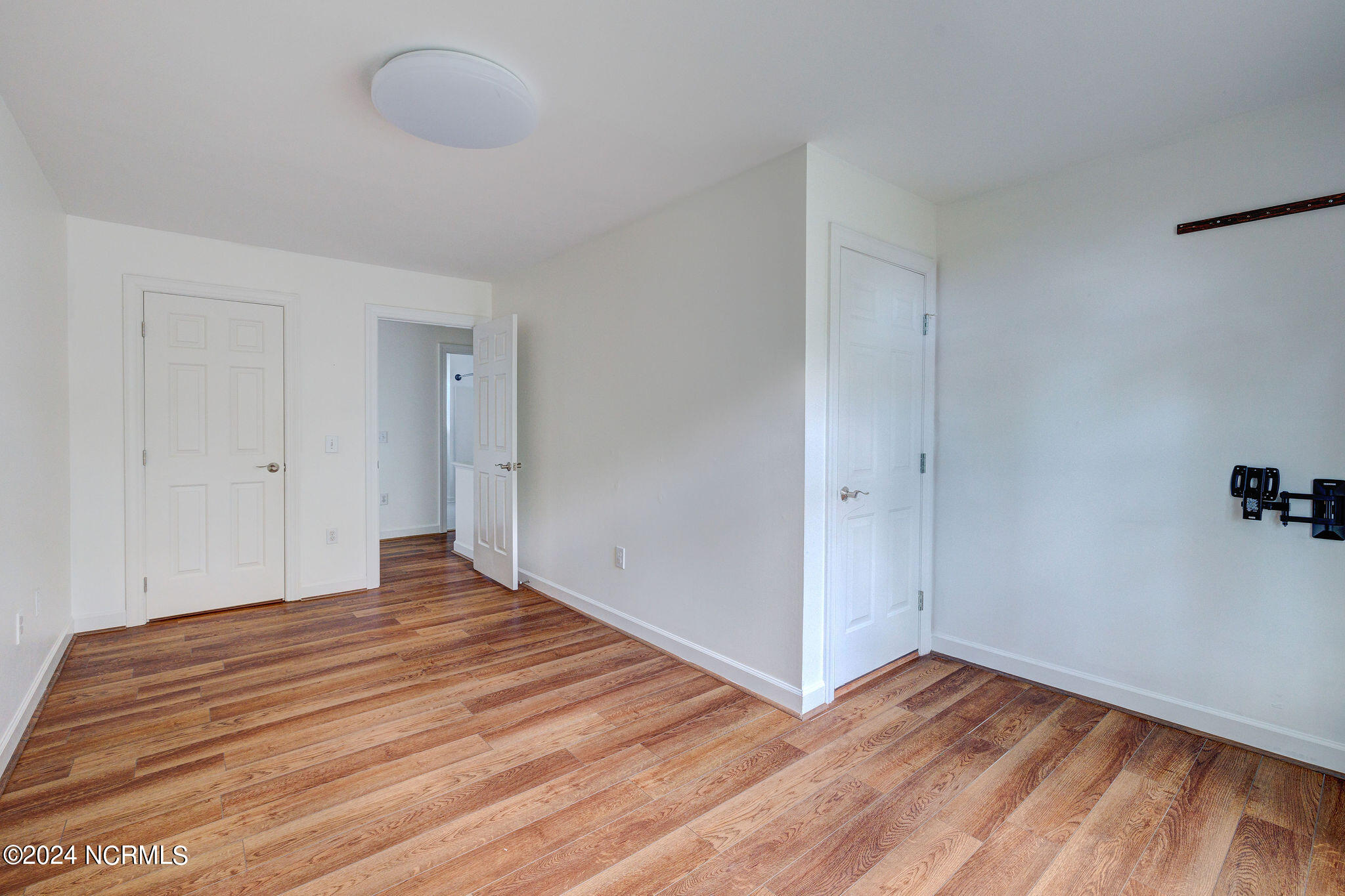 3212 Snowberry Court