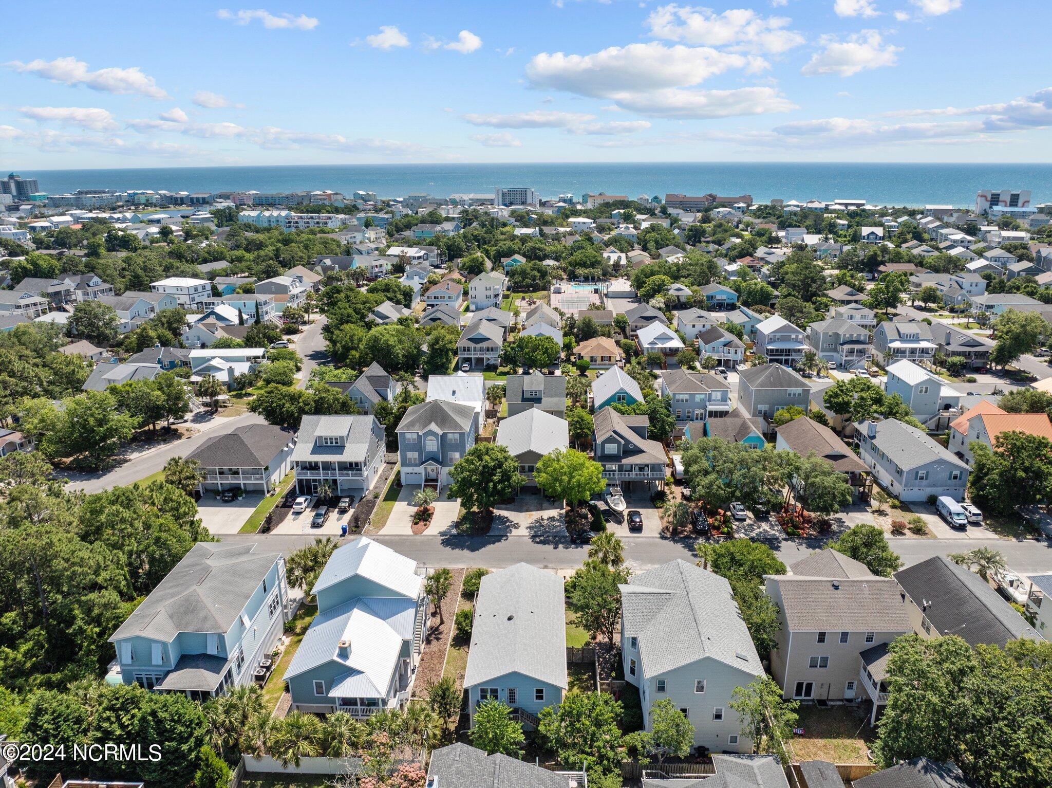 929 Coast Walk Lane