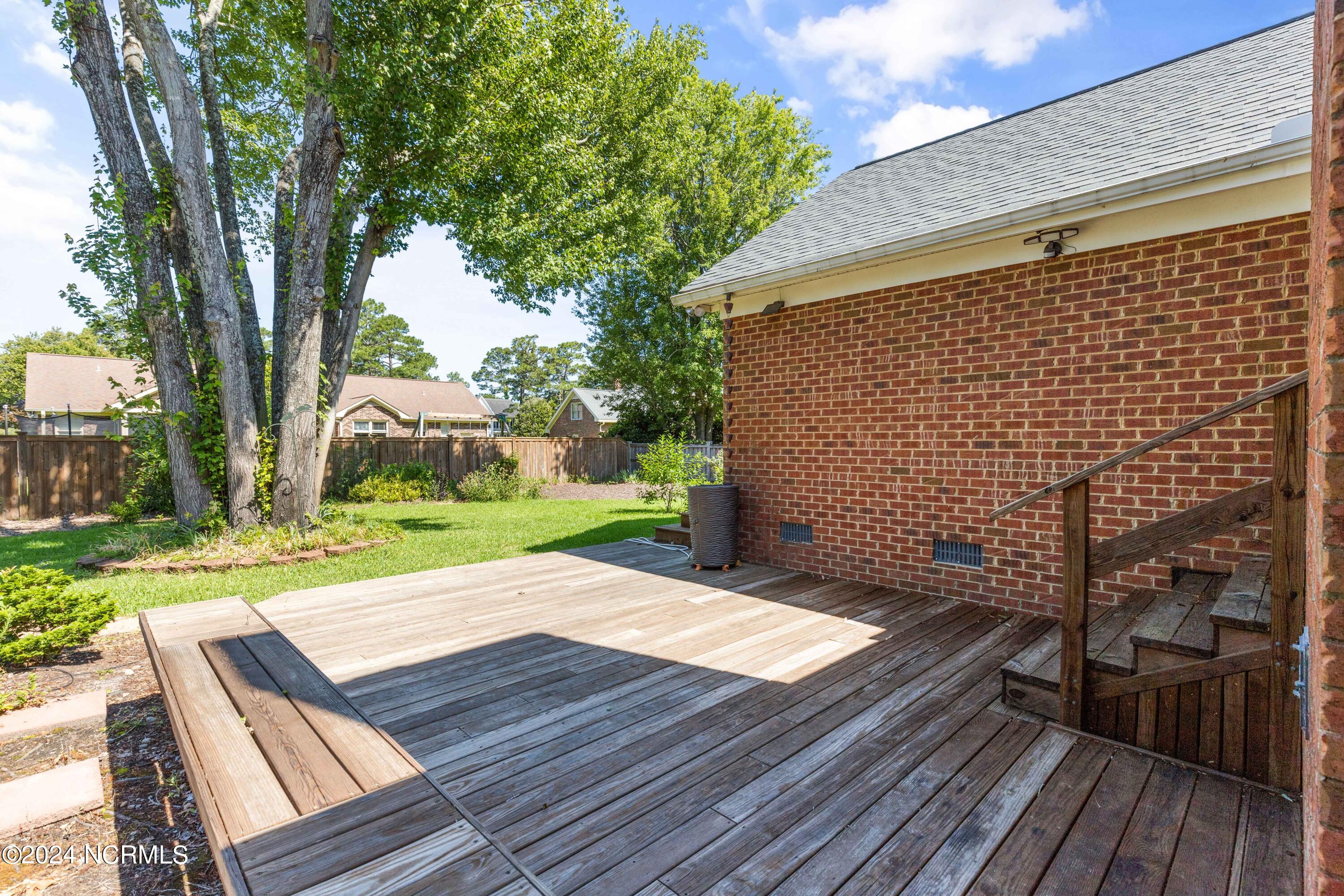 3224 Grey Leaf Drive