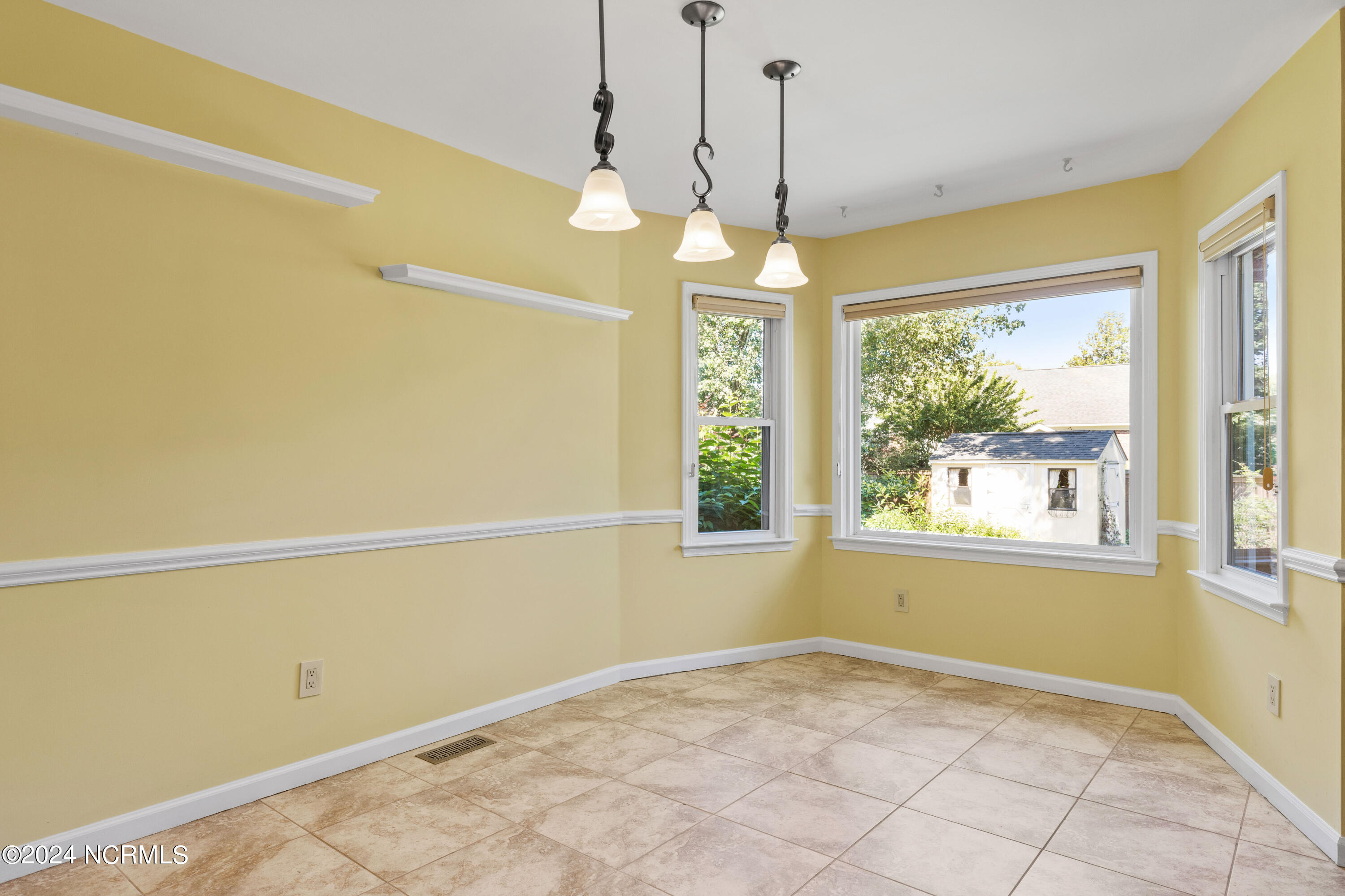 3224 Grey Leaf Drive