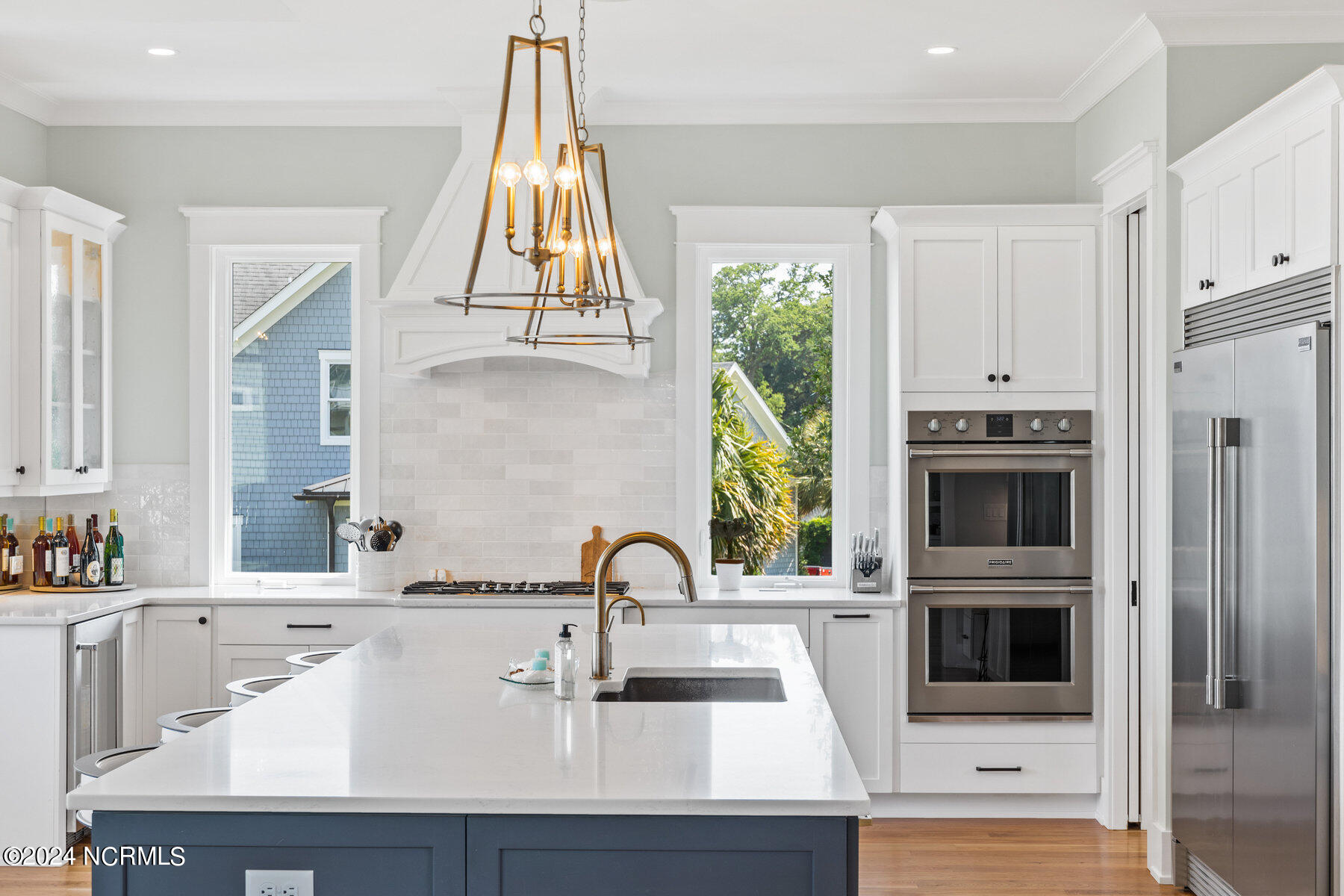 320 Ballast Point Road