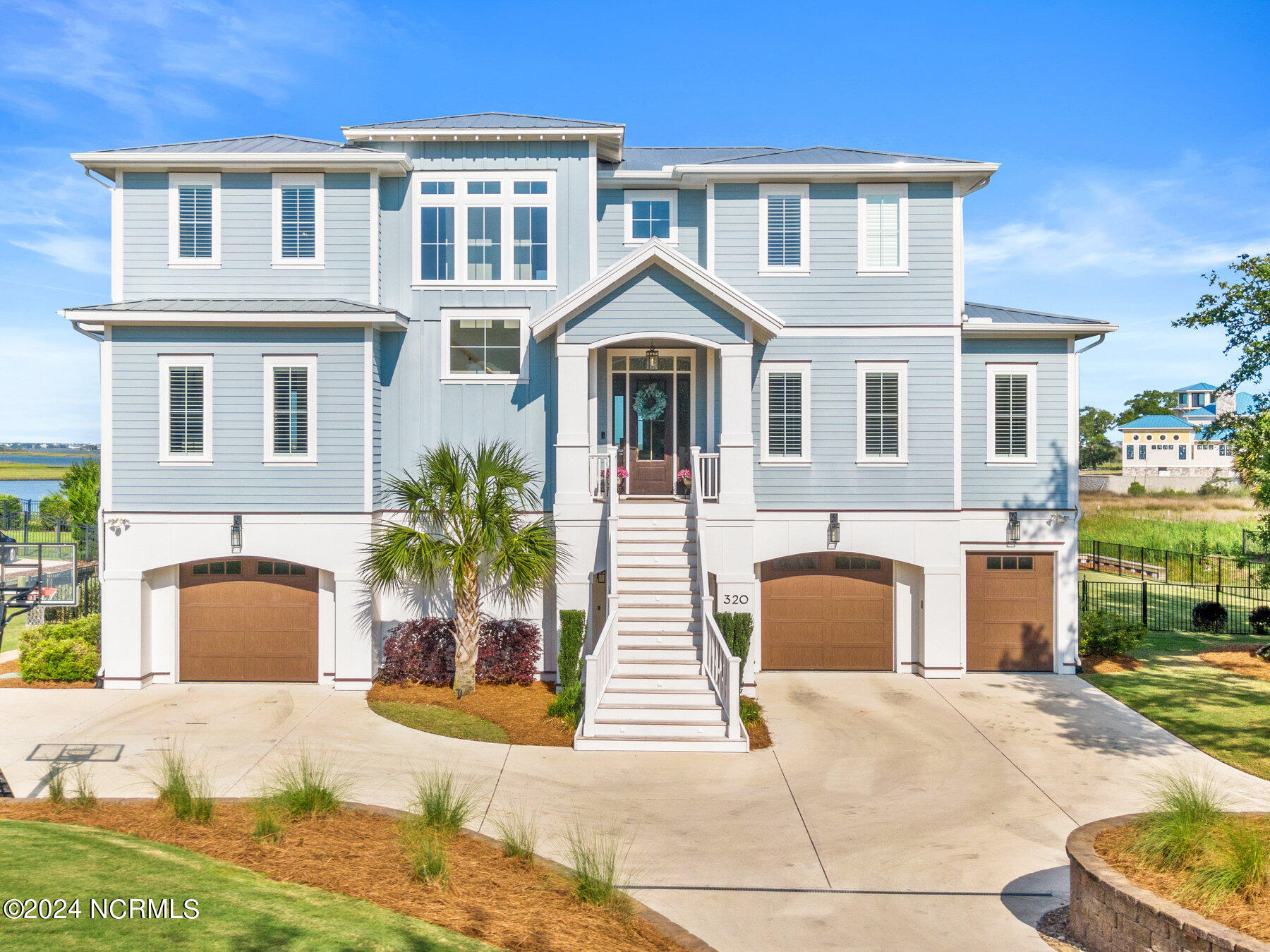 320 Ballast Point Road