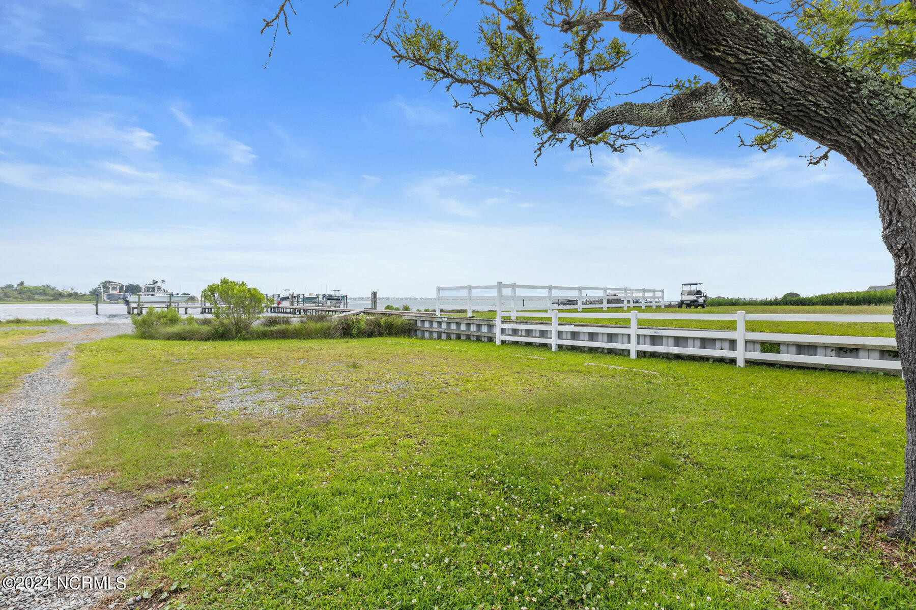 320 Ballast Point Road