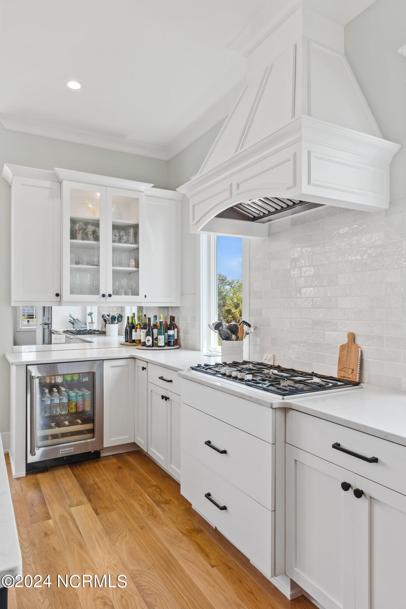 320 Ballast Point Road