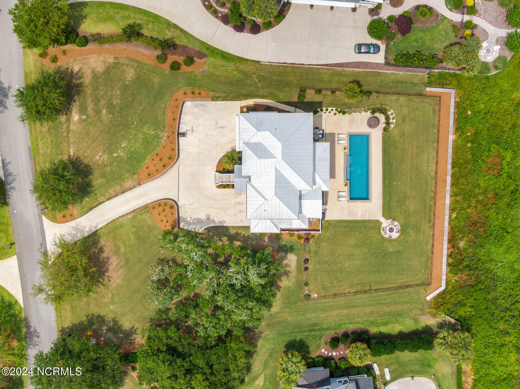 320 Ballast Point Road