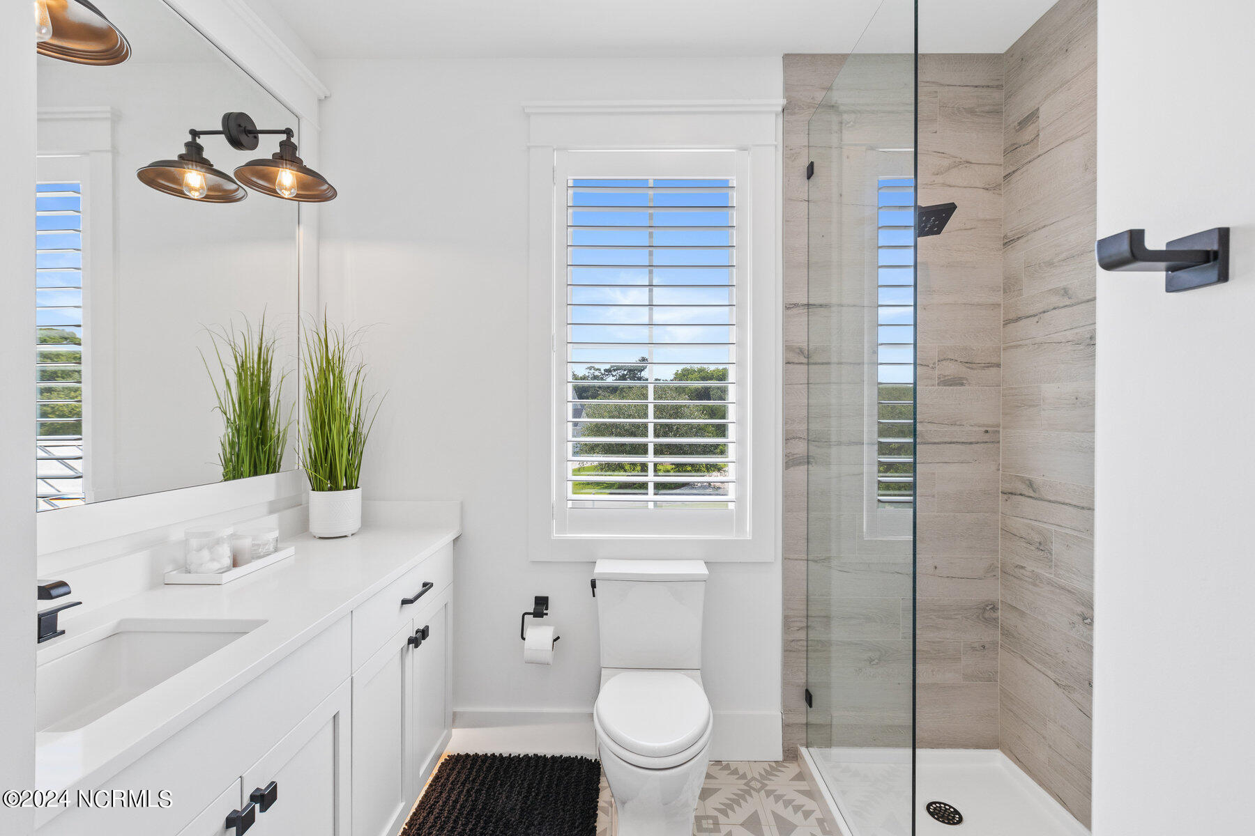 320 Ballast Point Road