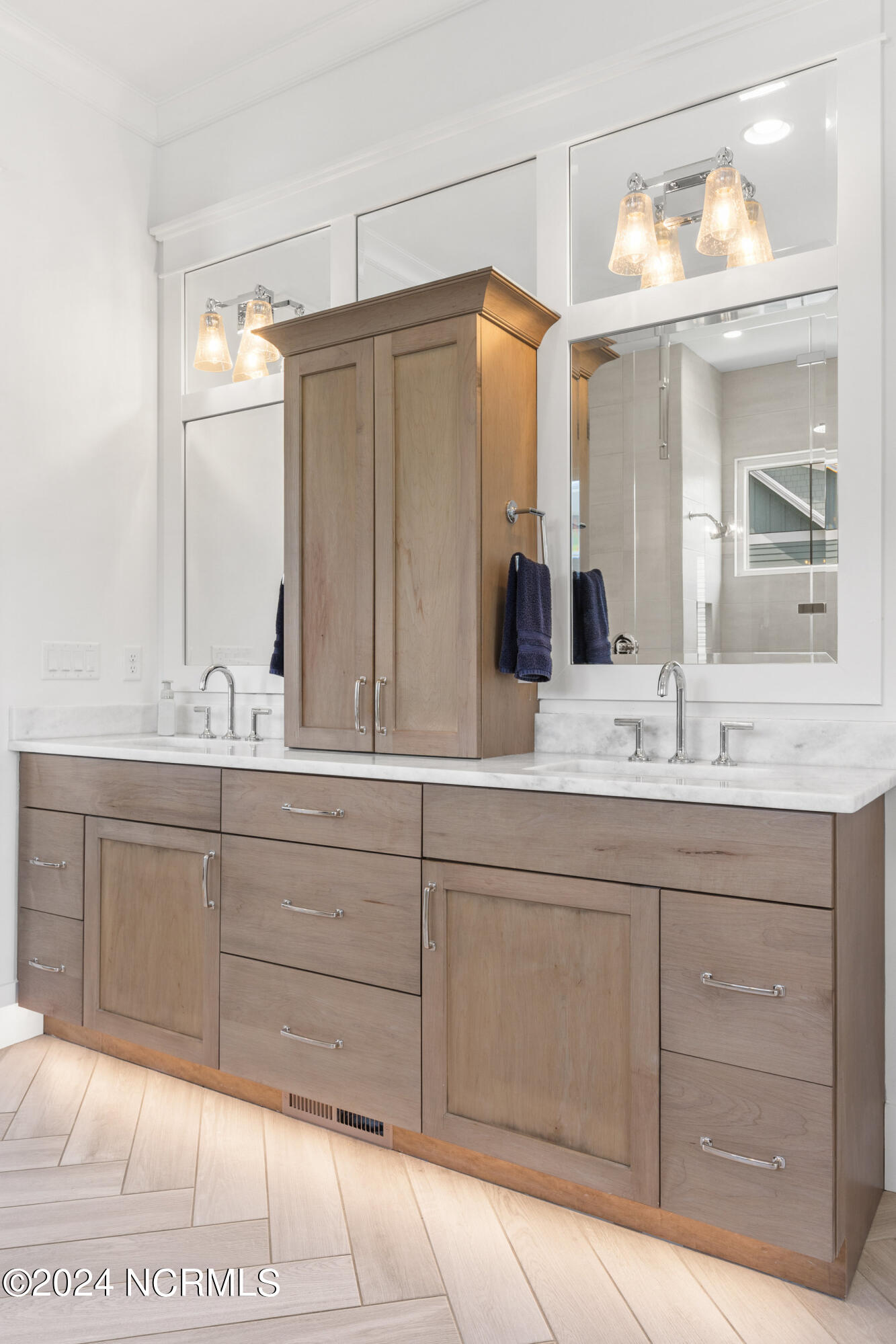 320 Ballast Point Road